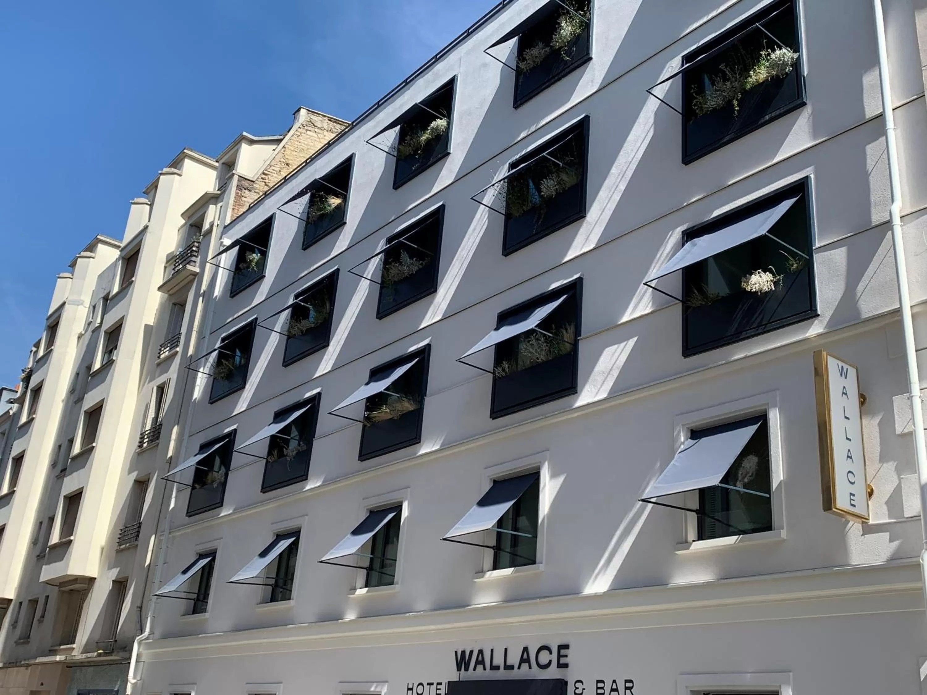 Property building in Hôtel Wallace Paris, a Member of Design Hotels