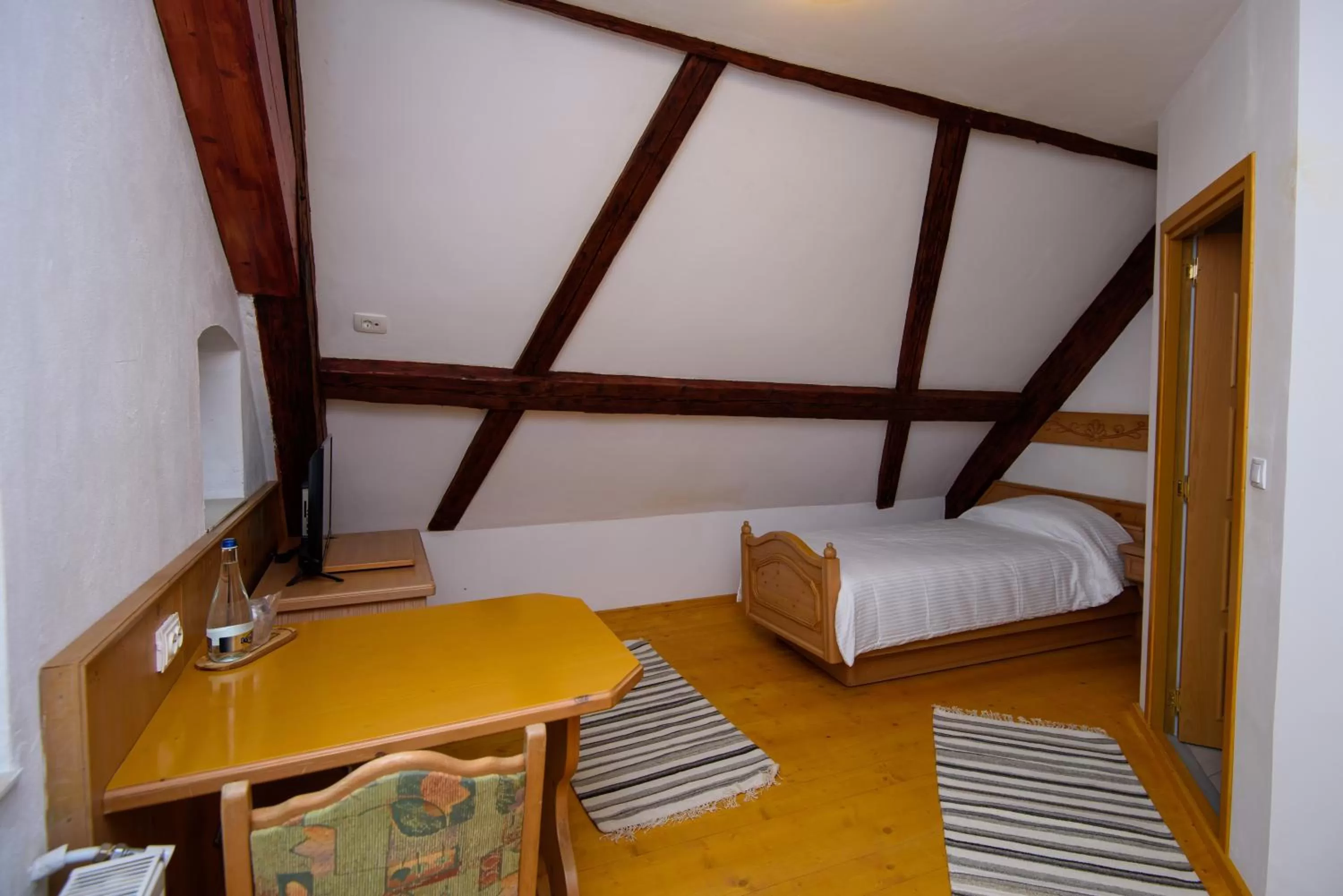 Photo of the whole room, Bed in Armenopolis - Adults Only