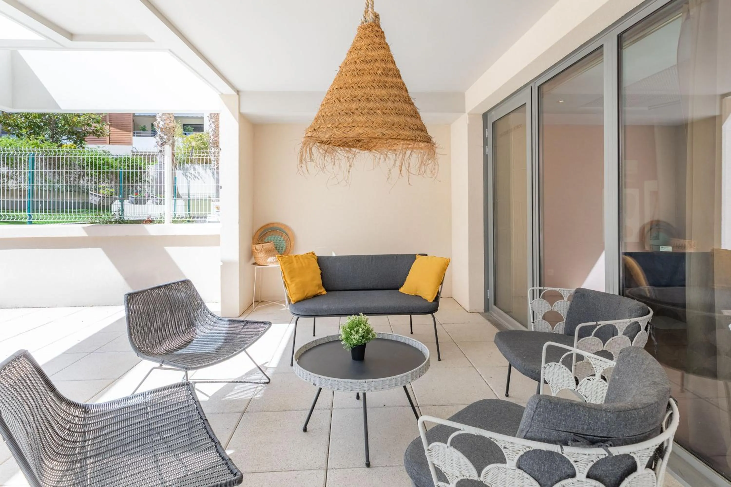 Balcony/Terrace in Appart'City Confort La Ciotat - Côté Port