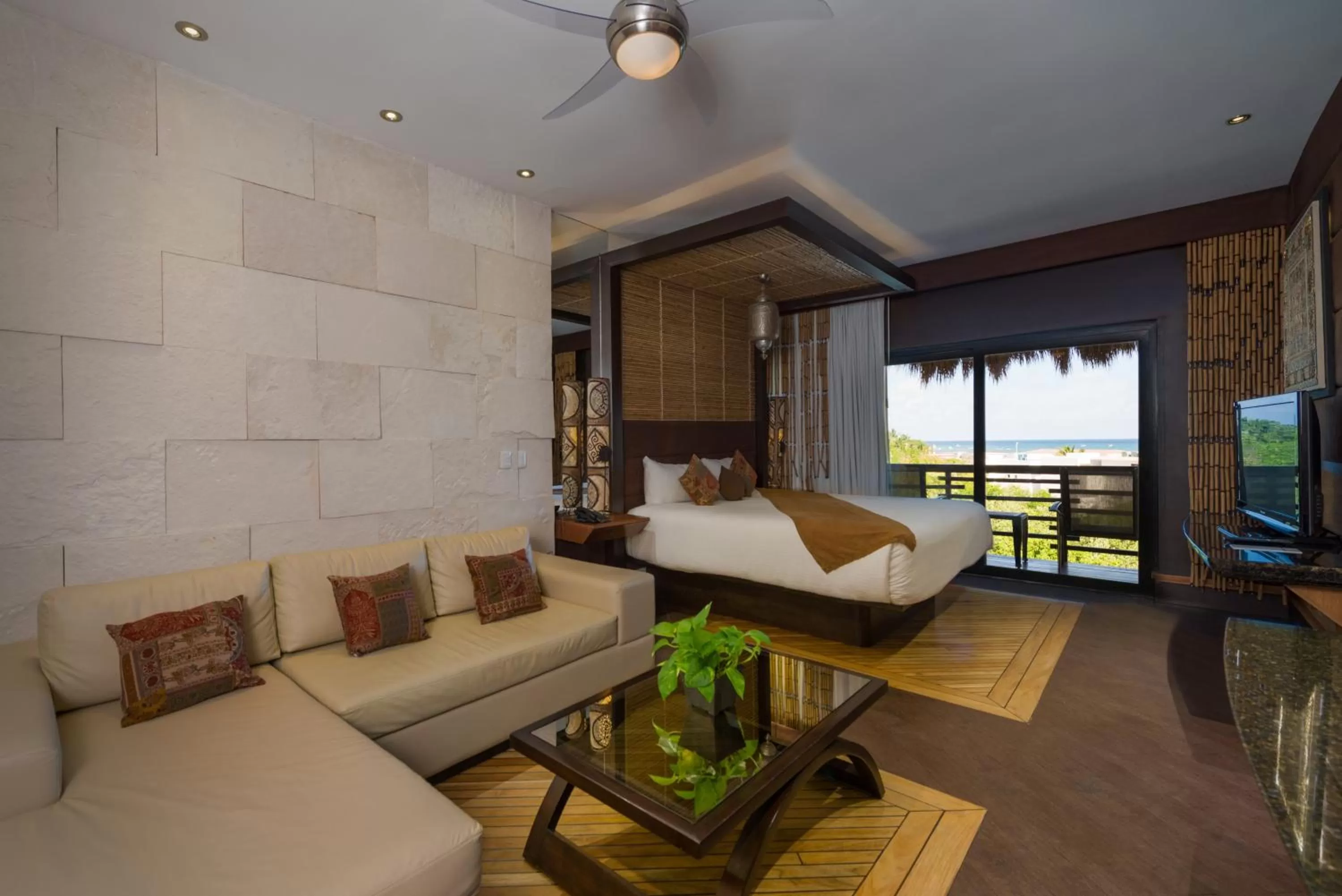 Living room, Bed in La Divina by Aldea Thai