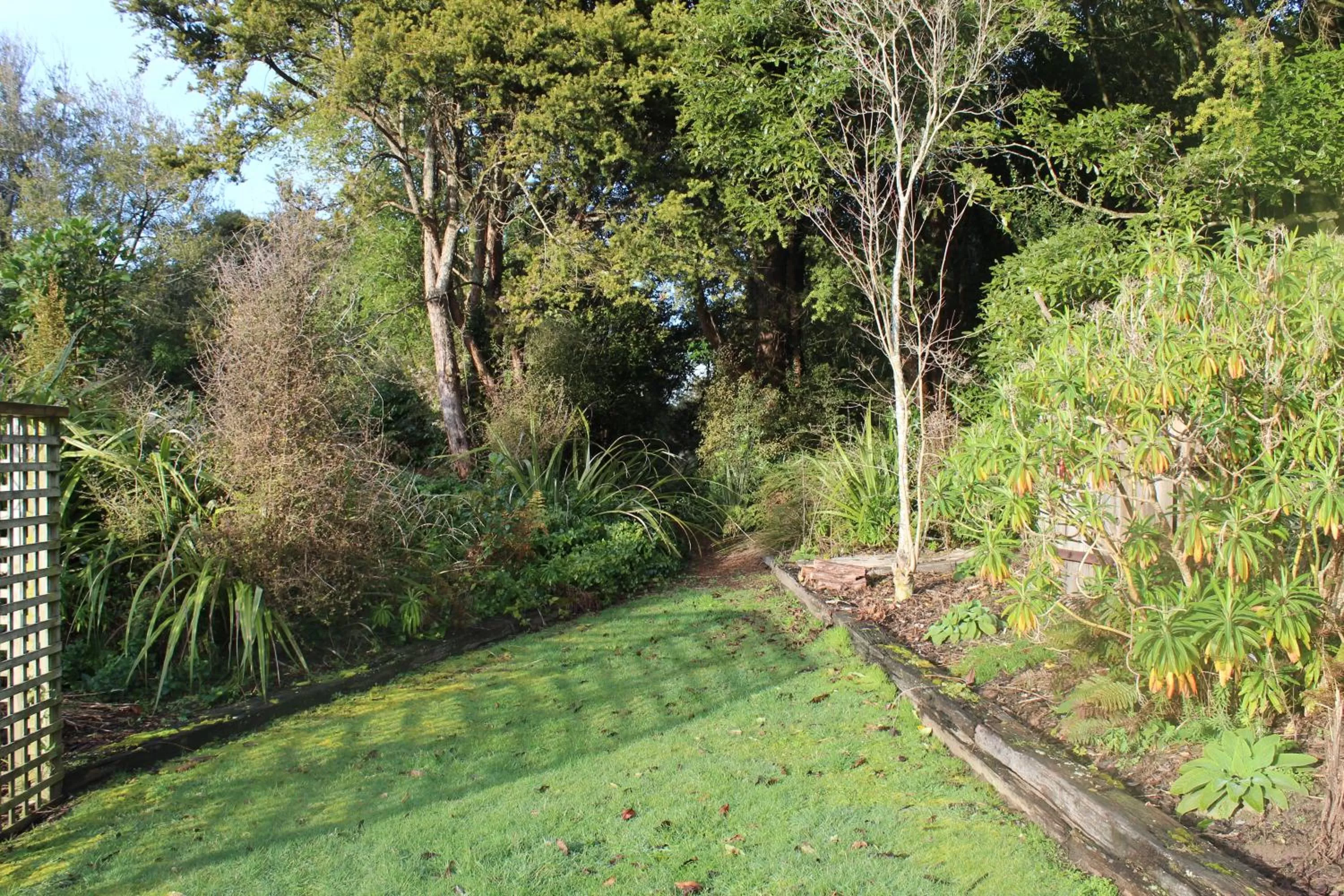 Garden view, Garden in Tui Hideaway