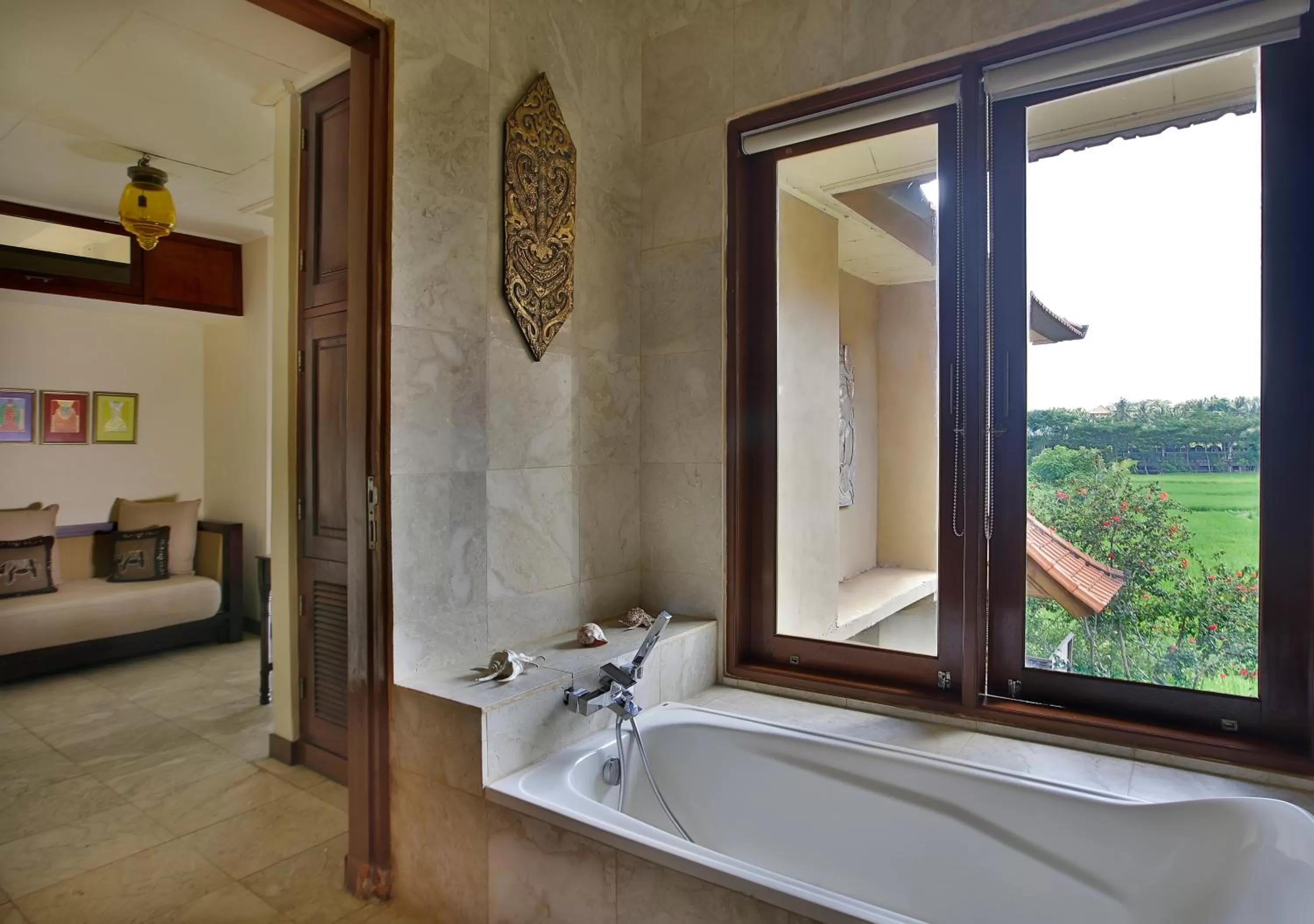 Bathroom in Green Field Hotel and Restaurant