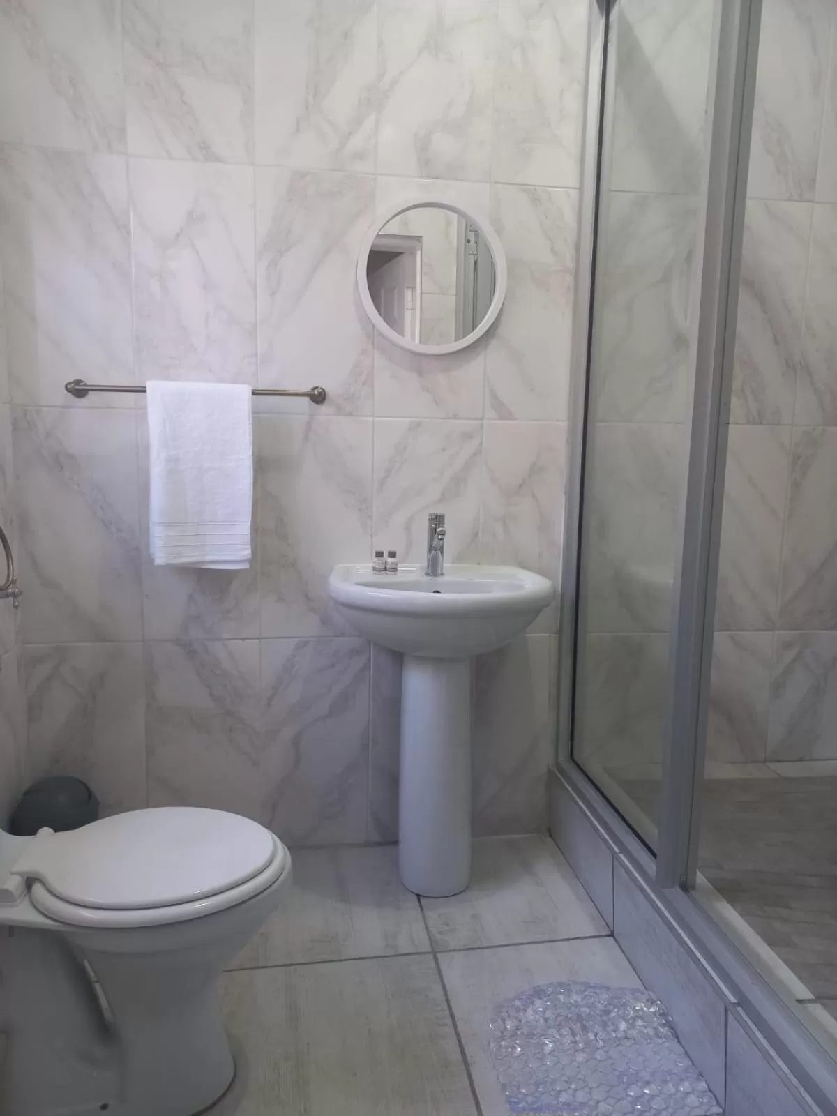 Bathroom in St Eve Lodge & Spa