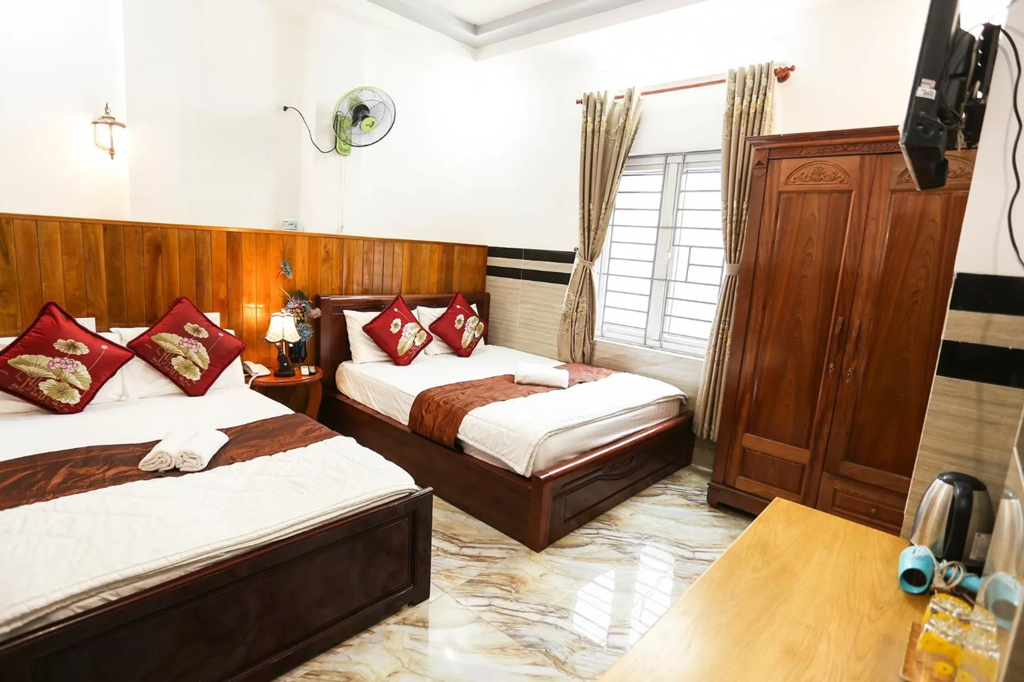 Bed in Lucky Hotel Quy Nhon