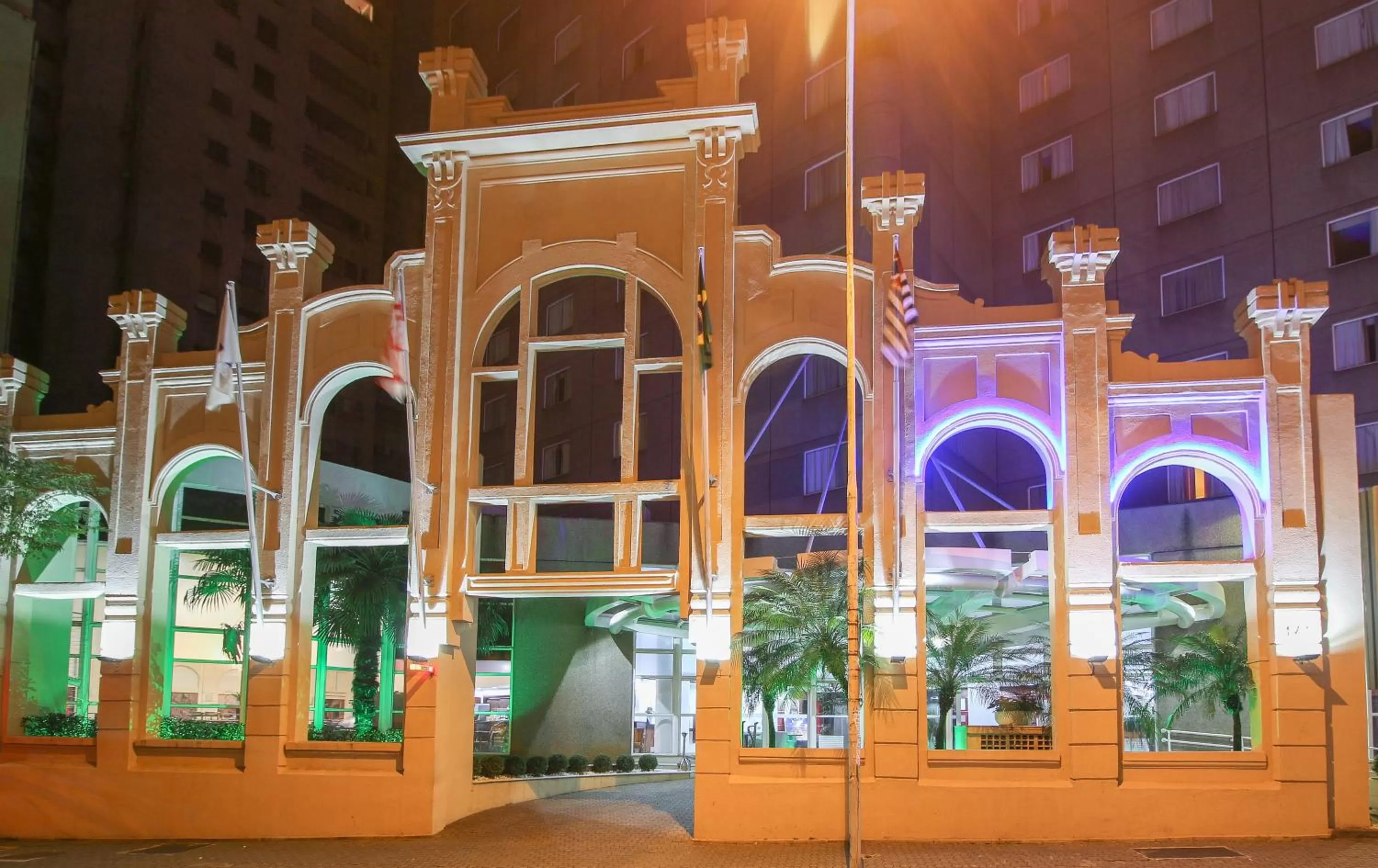 Facade/entrance in Slaviero São Paulo Downtown