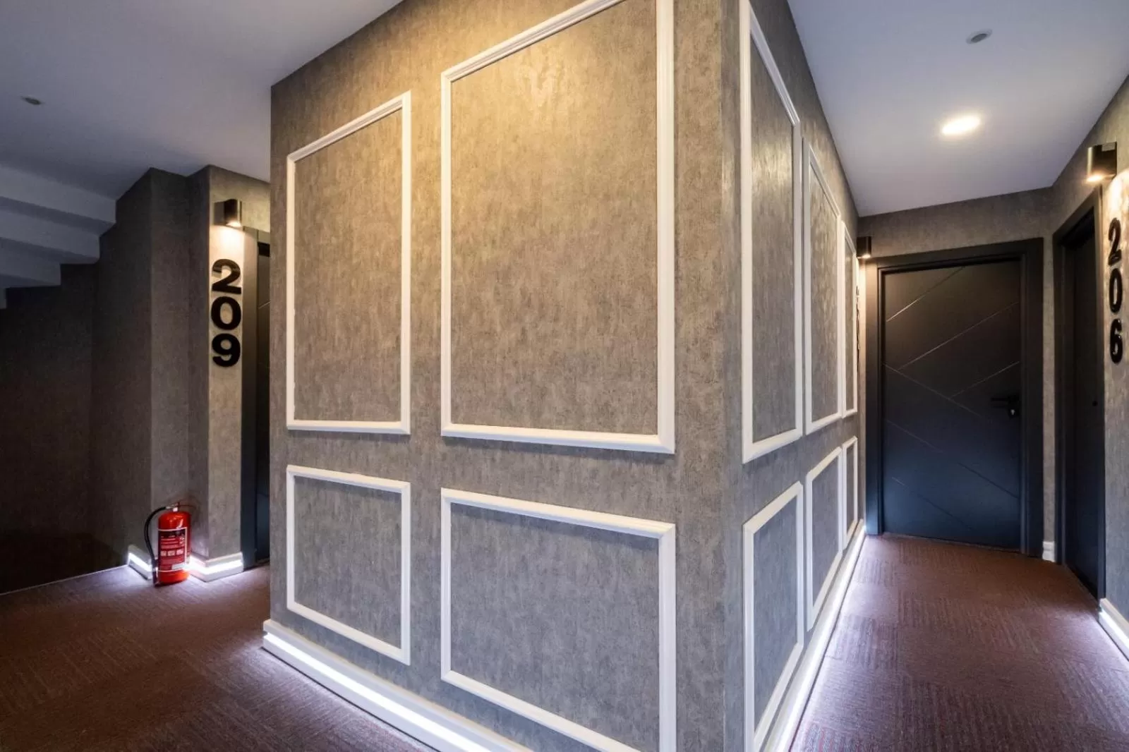 Property building in The Queen Hotel