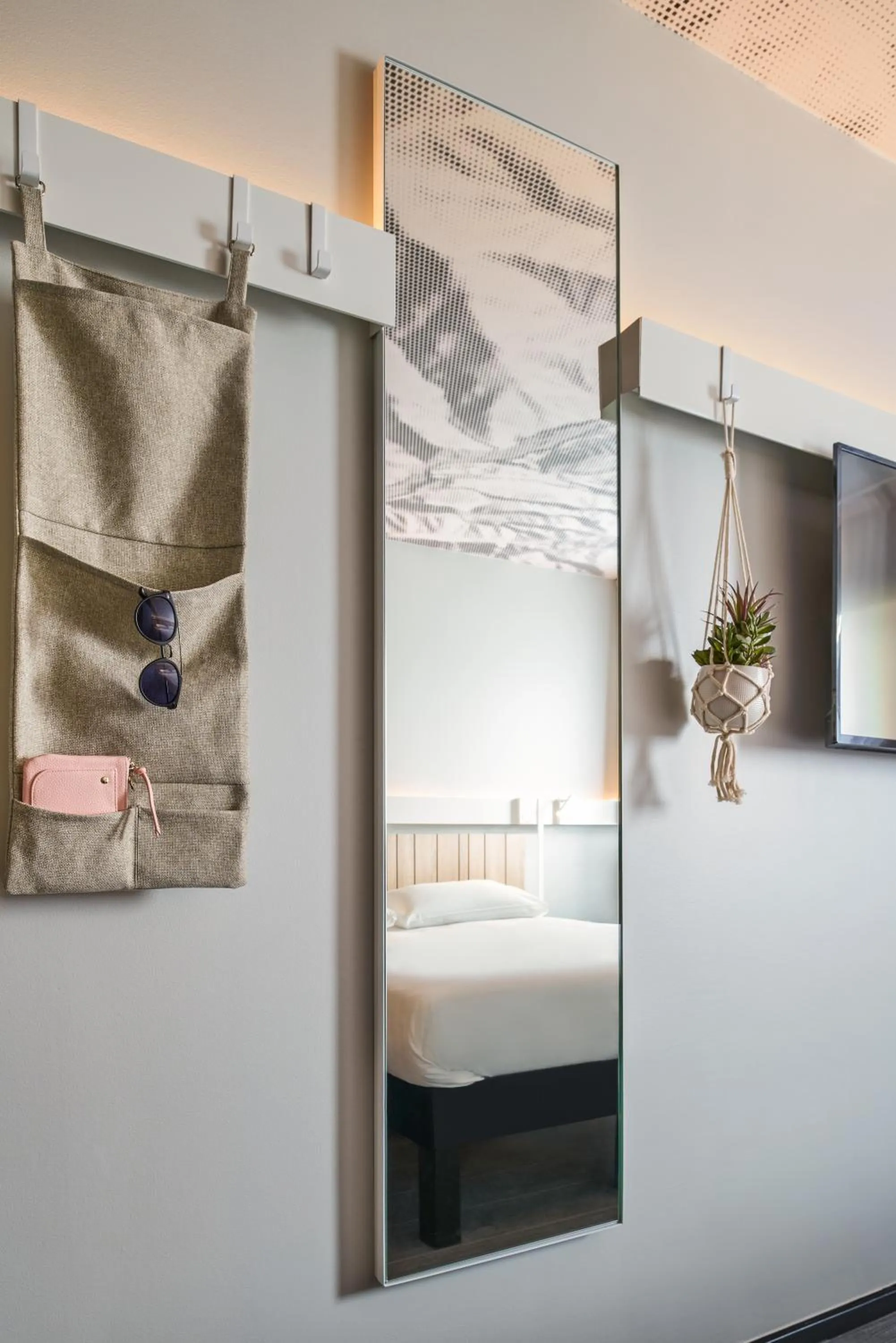 Photo of the whole room, Bed in ibis Paris Nation Davout