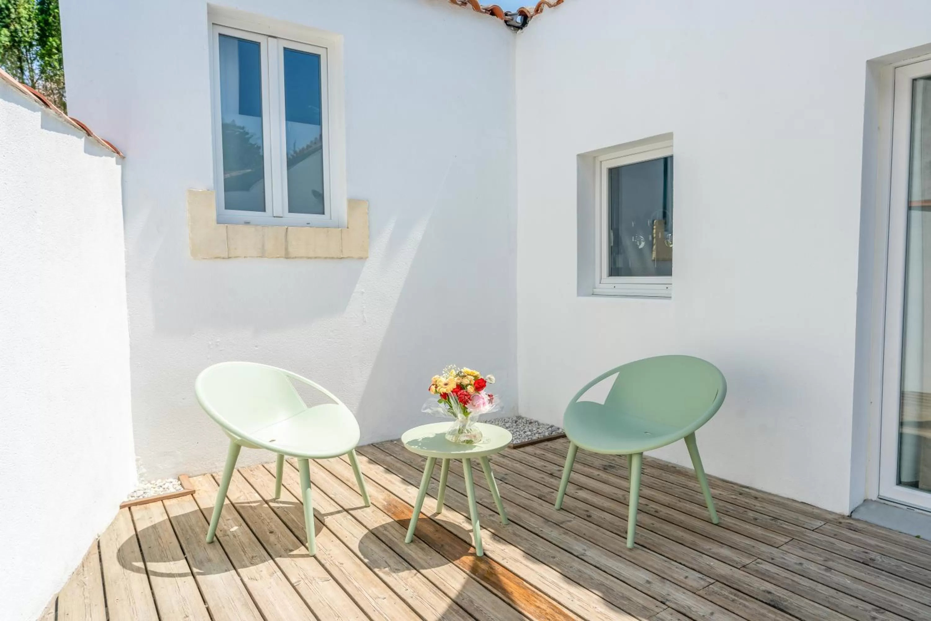 Balcony/Terrace in Hôtel Restaurant & Spa Plaisir