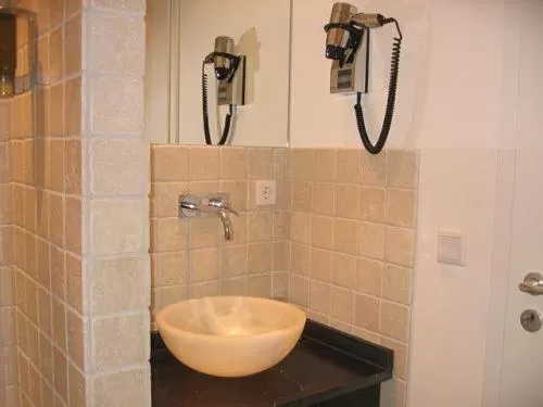 Bathroom in Hotel Aleksandra