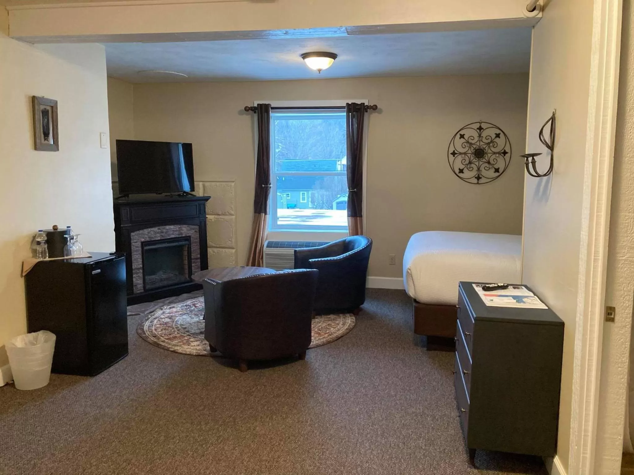 Seating Area in Hotel Frankfort & Restaurant