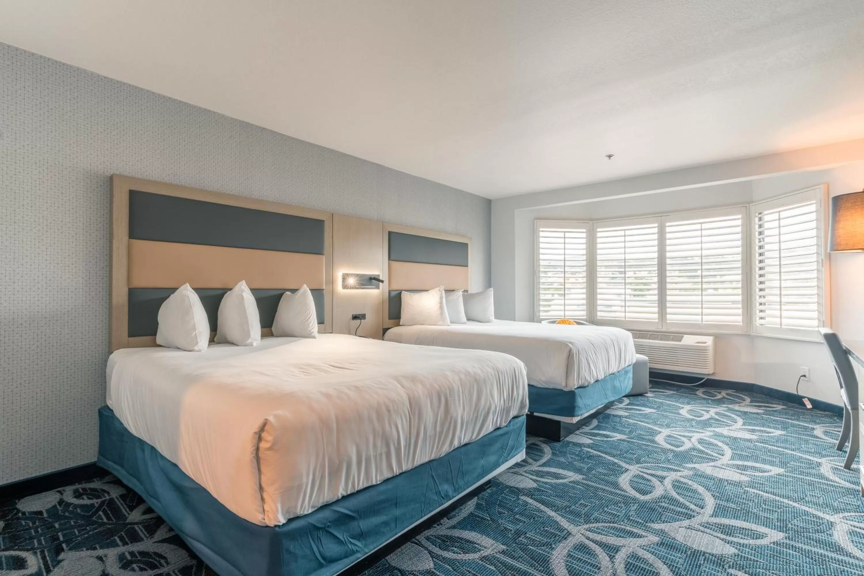 Bed in Hotel Aluxor SFO, Sapphire Boutique Collection