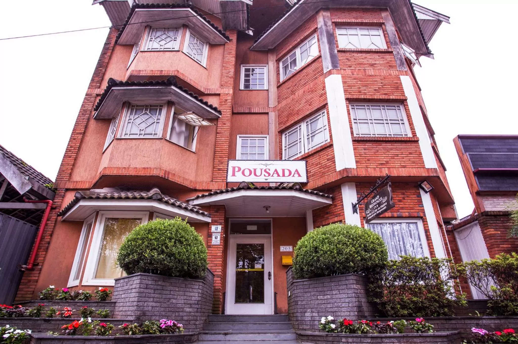 Facade/entrance in Grand Residences Pousadas