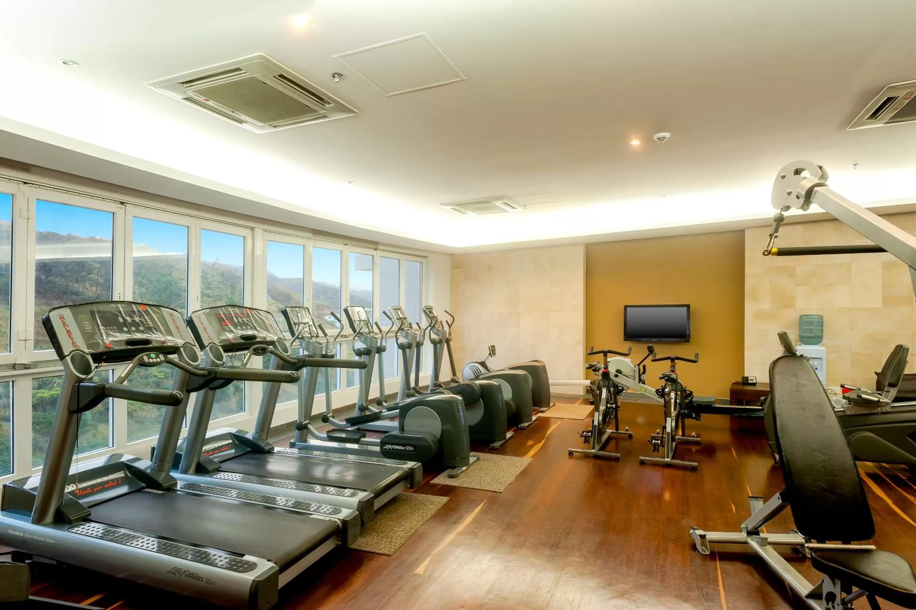 Fitness centre/facilities in Hotel Spiwak Chipichape Cali