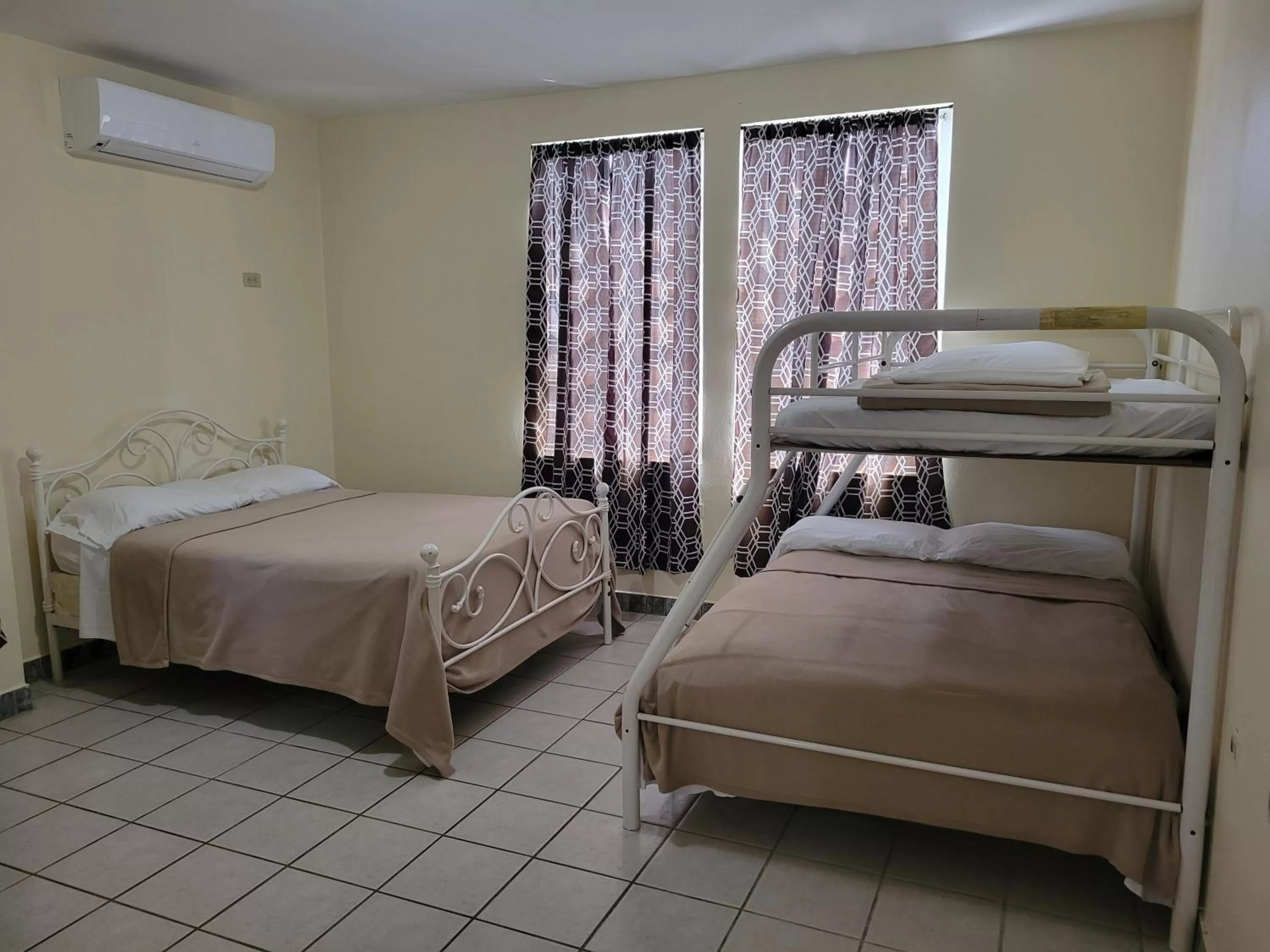 Bunk Bed in Aguada of the Seas