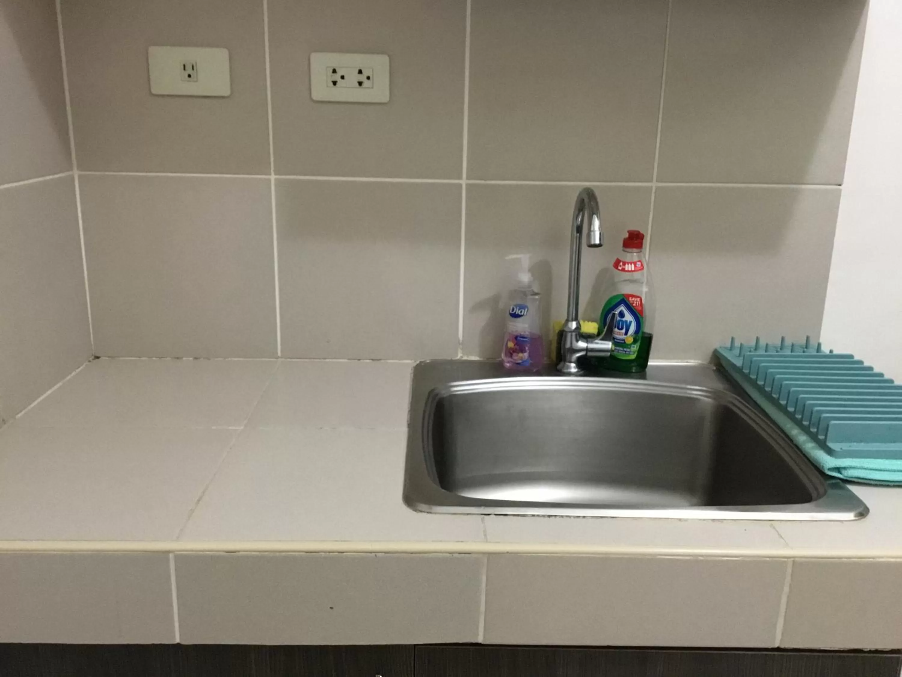 Condo with Free Swimming Pool & Viewing Deck