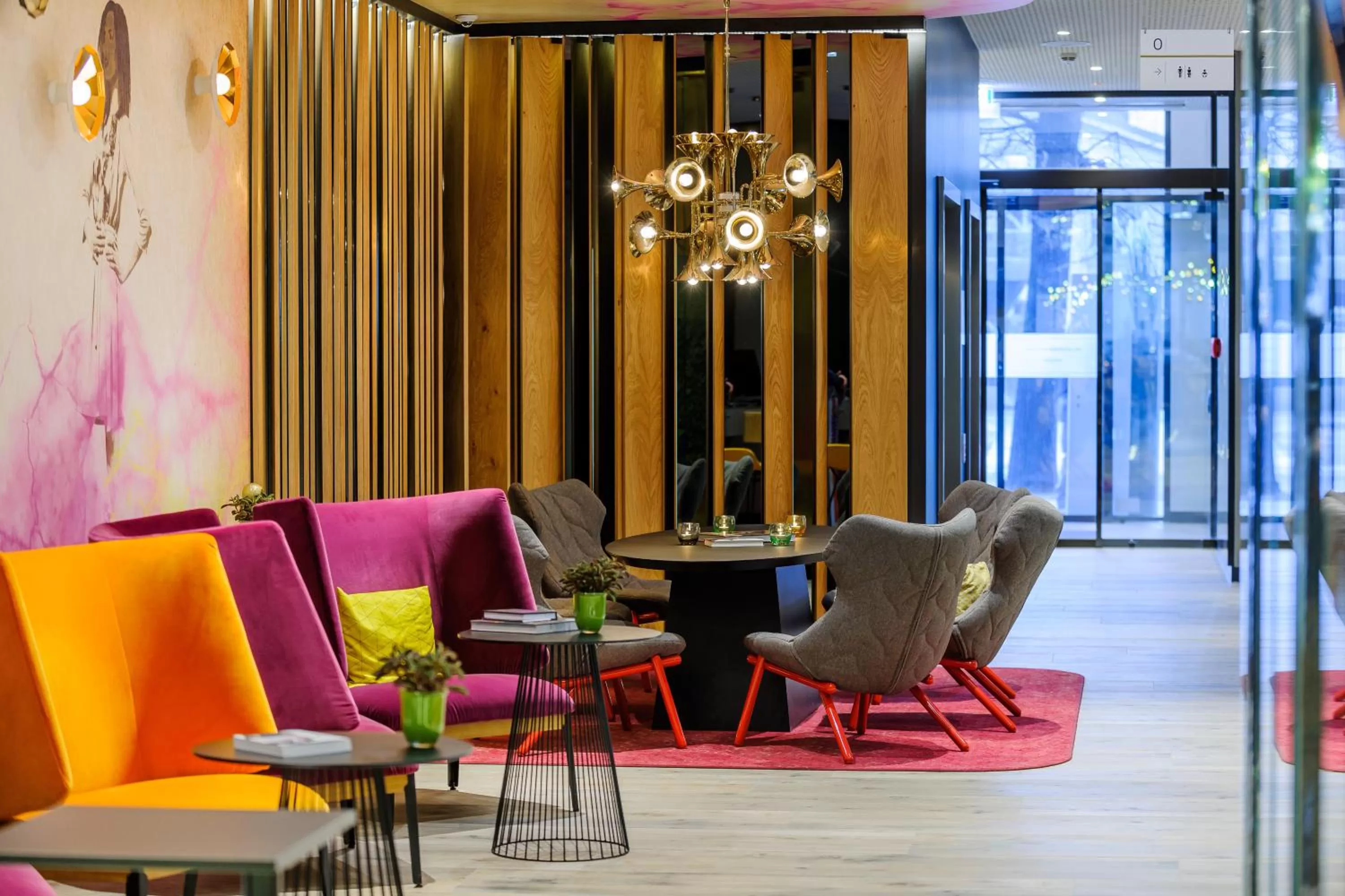 Lobby or reception in MERCURE Hotel Berlin Wittenbergplatz