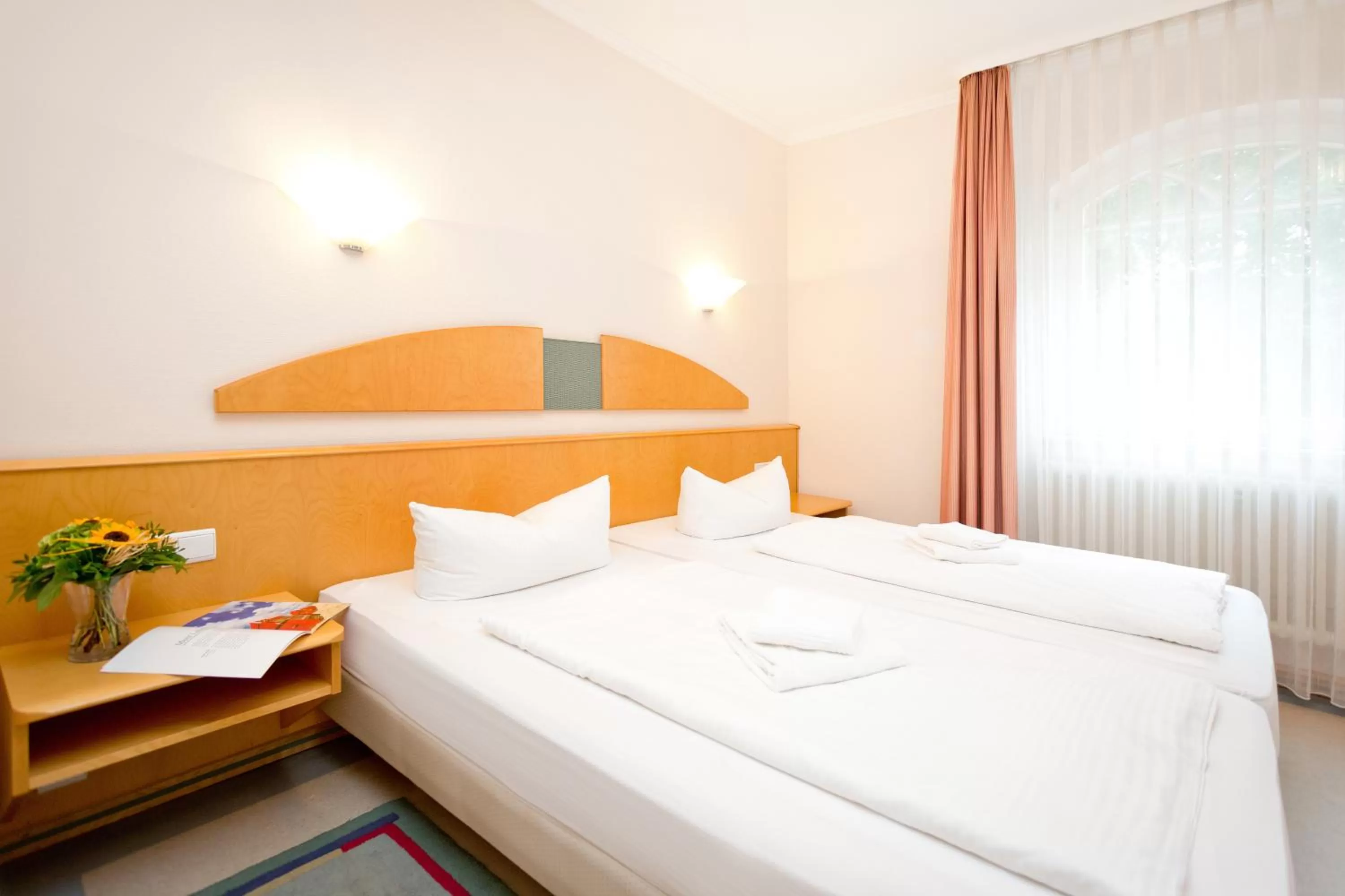 Bedroom, Bed in Strandhaus Belvedere