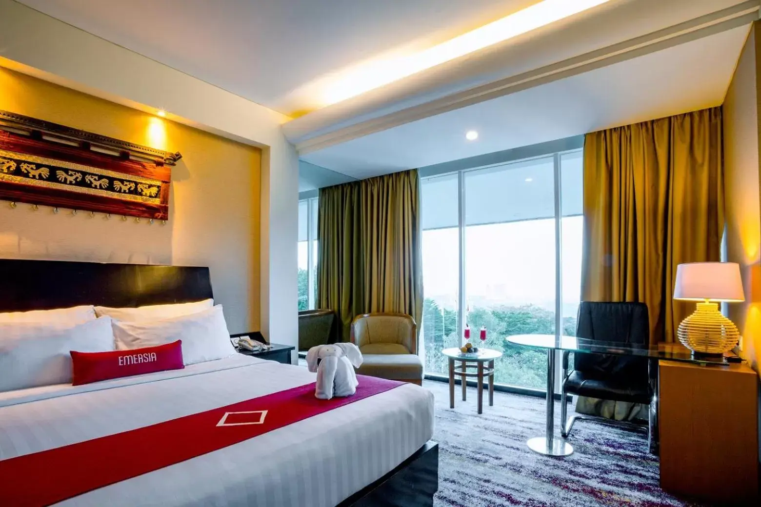 Executive Double Room with Ocean View in Emersia Hotel and Resort Executive Double Room with Ocean View in Emersia Hotel and Resort