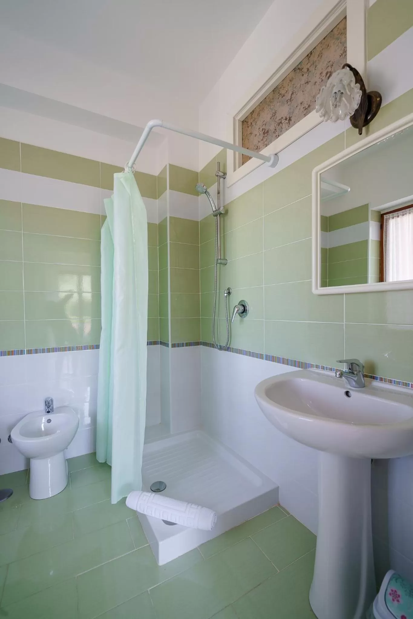 Shower in B&B Villa Le Mattine