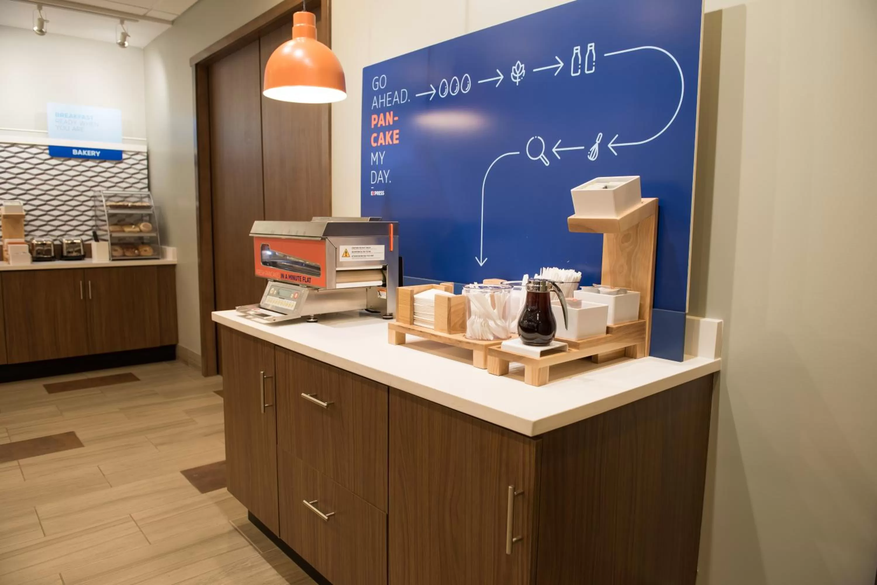 Breakfast in Holiday Inn Express & Suites - Dayton Southwest by IHG