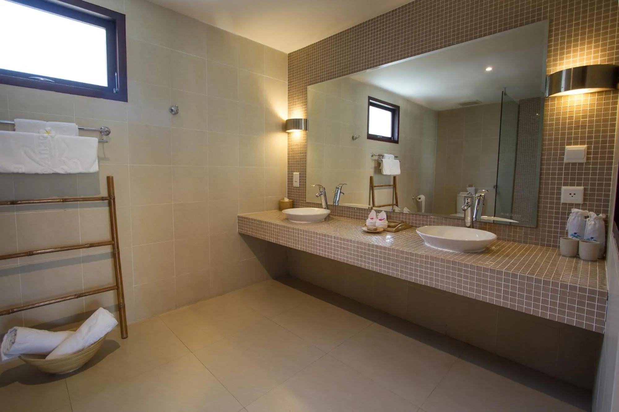 Bathroom in Blue Ocean Resort