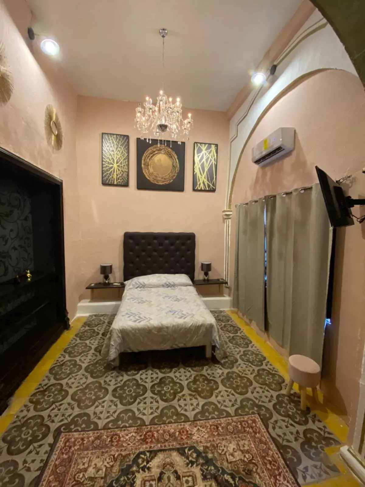 Queen Room in Hotel Edzna Queen Room in Hotel Edzna