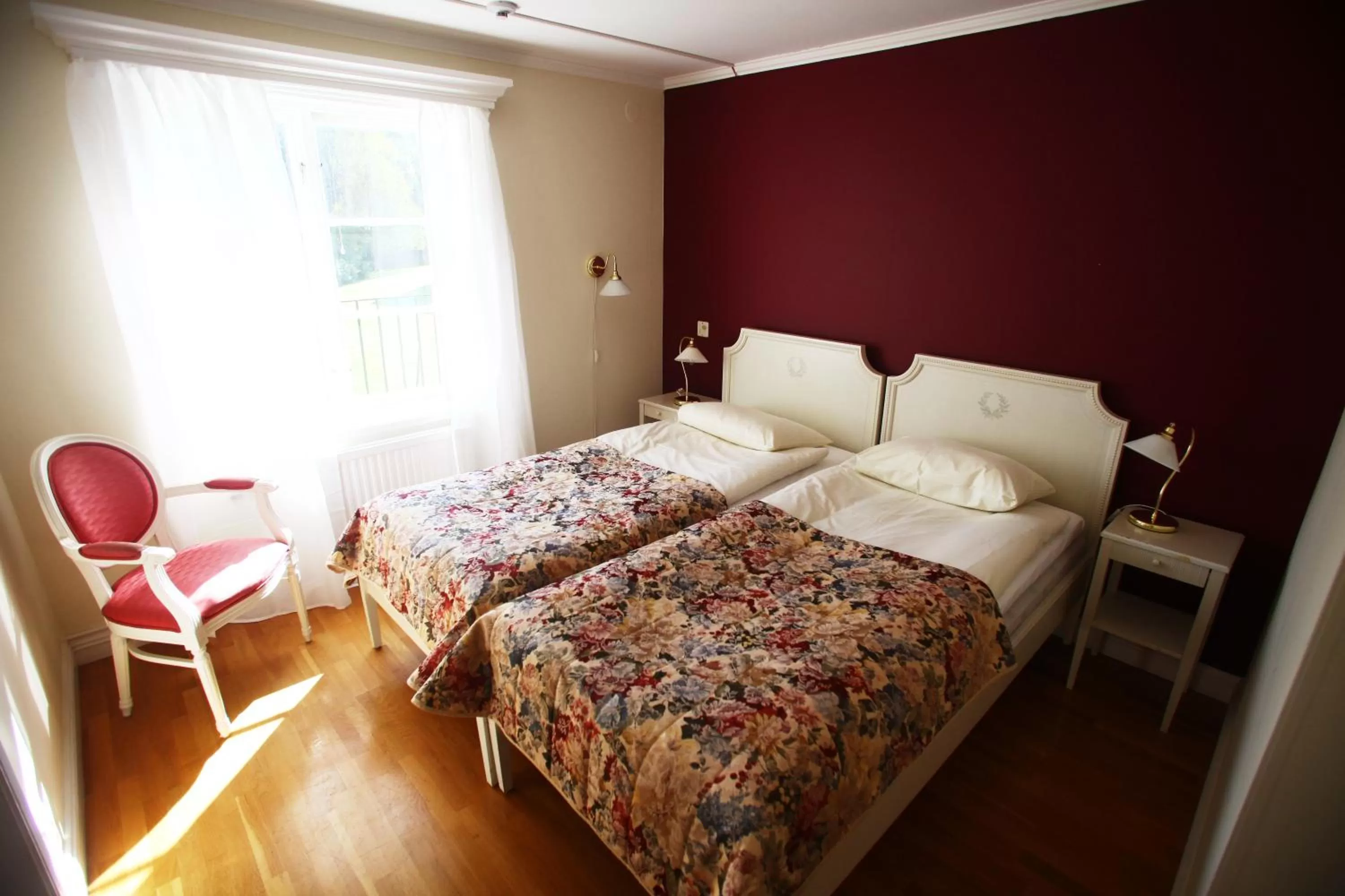 Photo of the whole room, Bed in Nyhyttans Kurort
