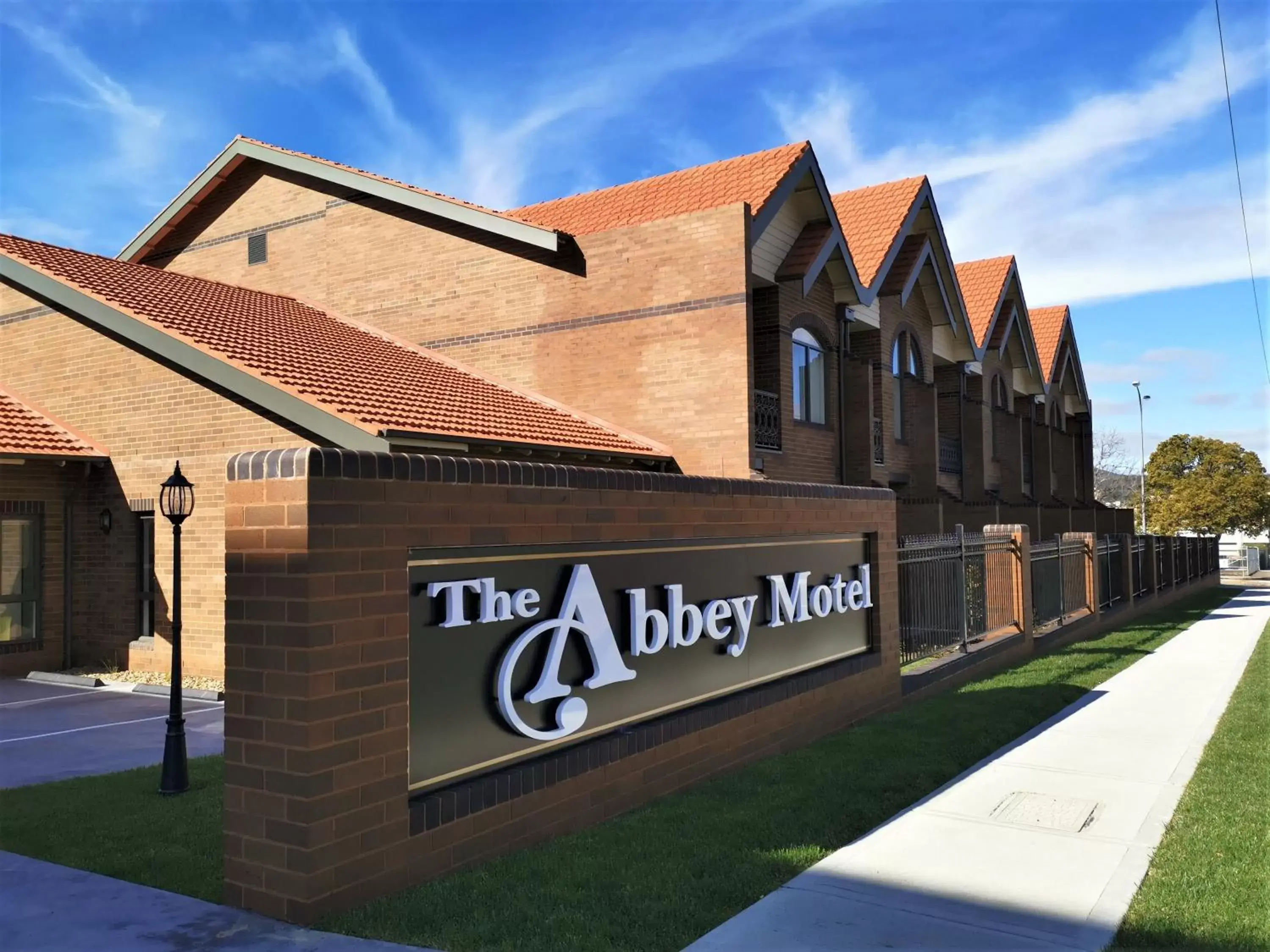 The Abbey Motel Goulburn The Abbey Motel Goulburn