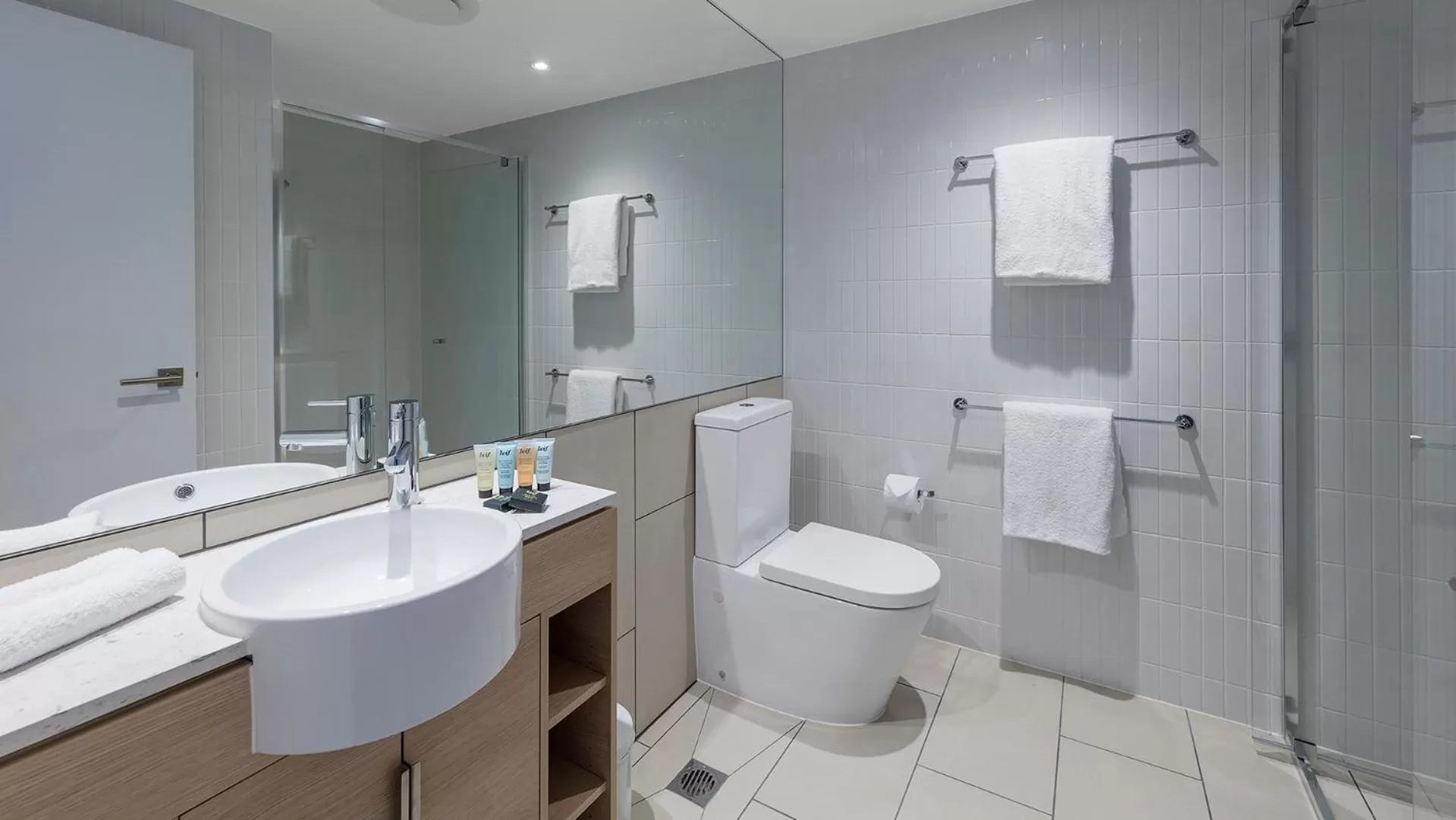 Bathroom in Avani Broadbeach Residences