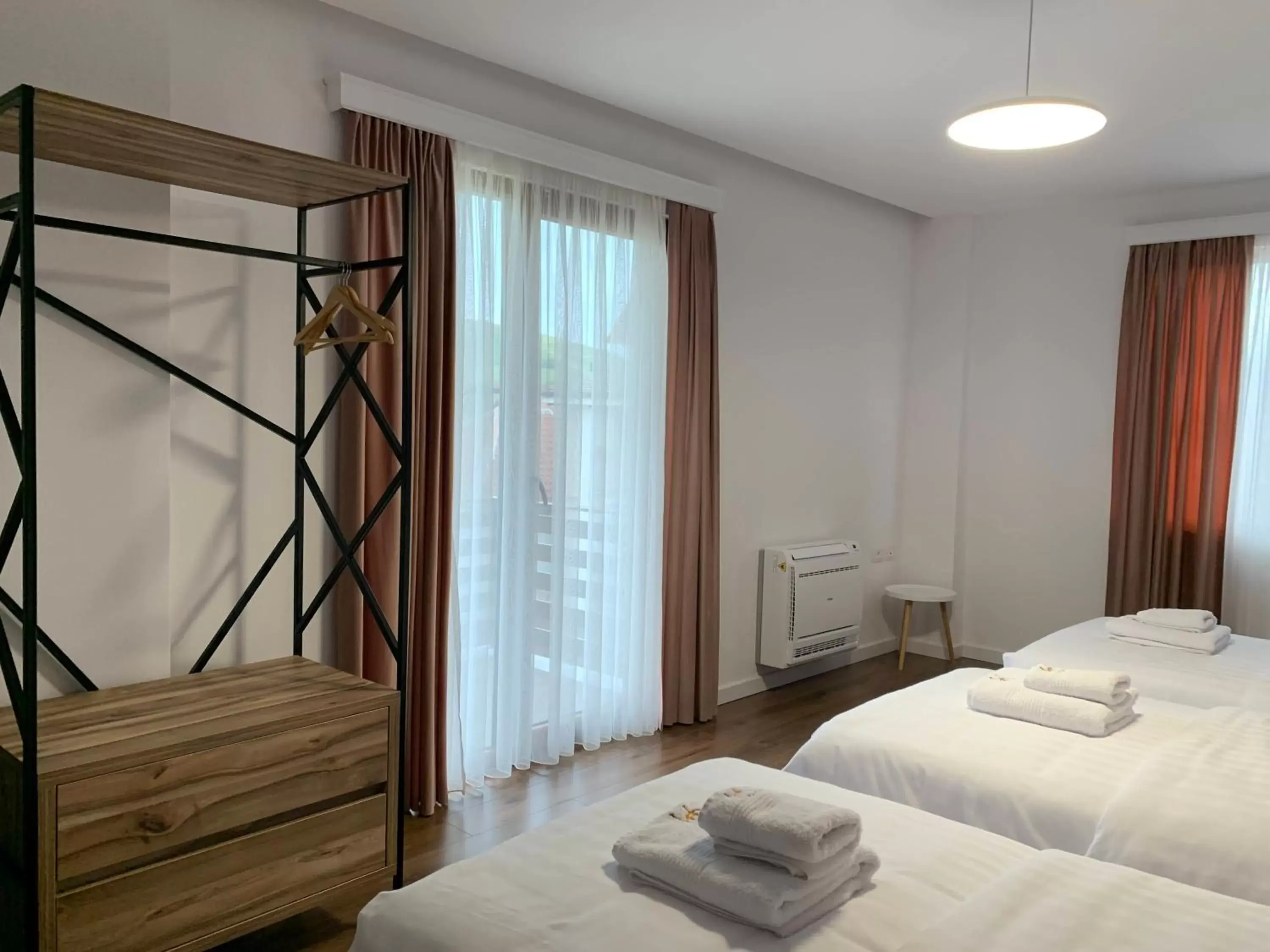 Triple Room with Mountain View in Grand Hotel Pogradec Triple Room with Mountain View in Grand Hotel Pogradec