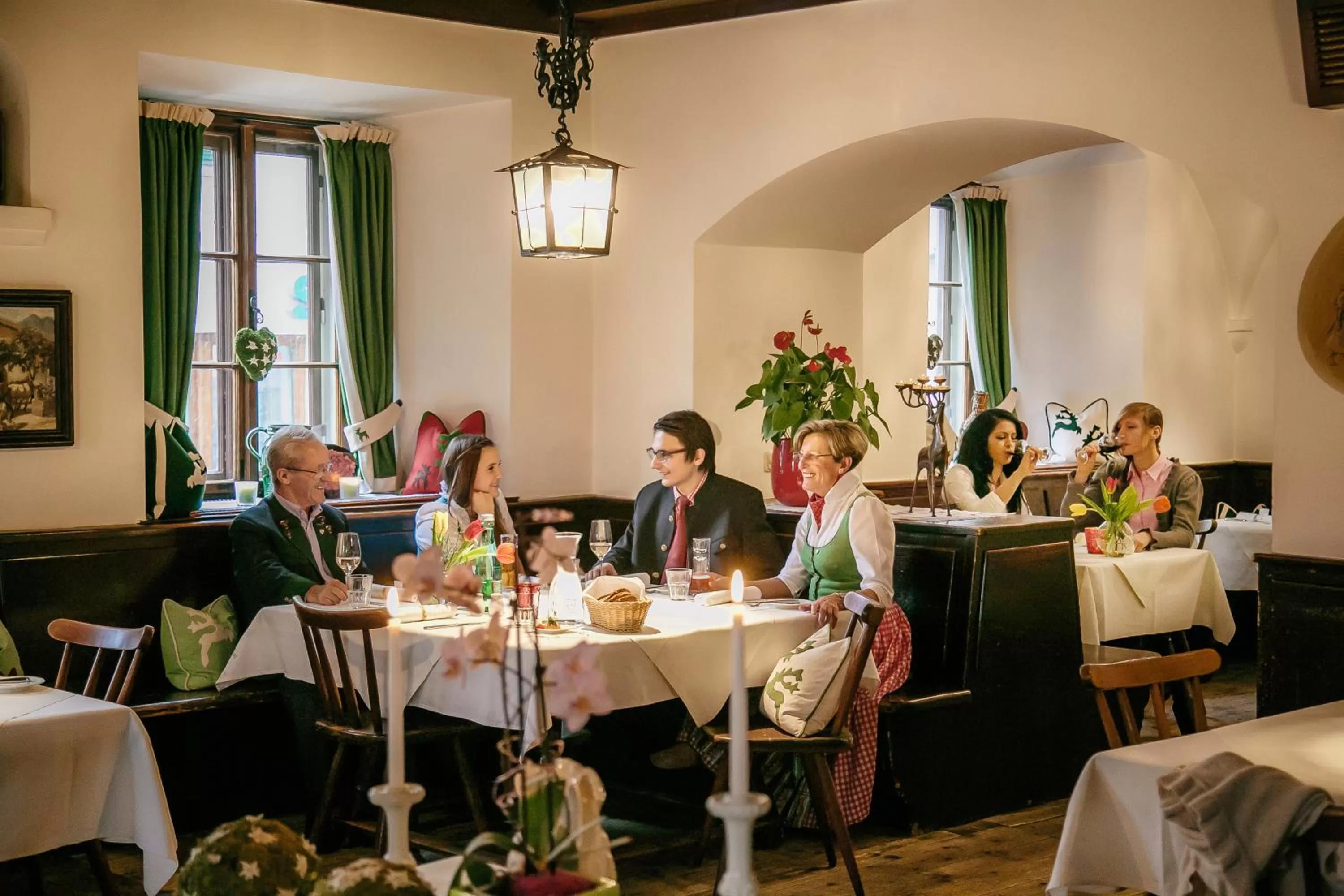 Restaurant/places to eat in Hotel Gasthof zur Post