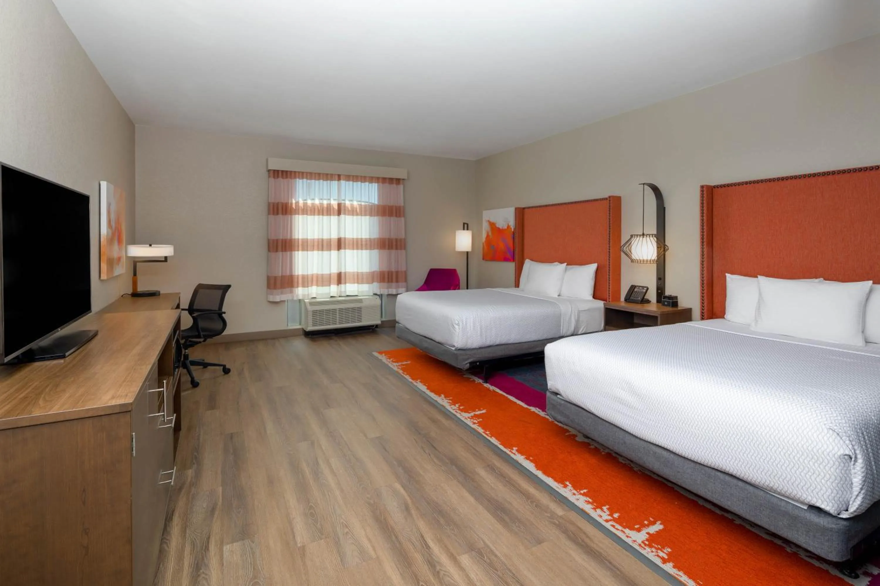 Photo of the whole room, Bed in La Quinta by Wyndham Perry