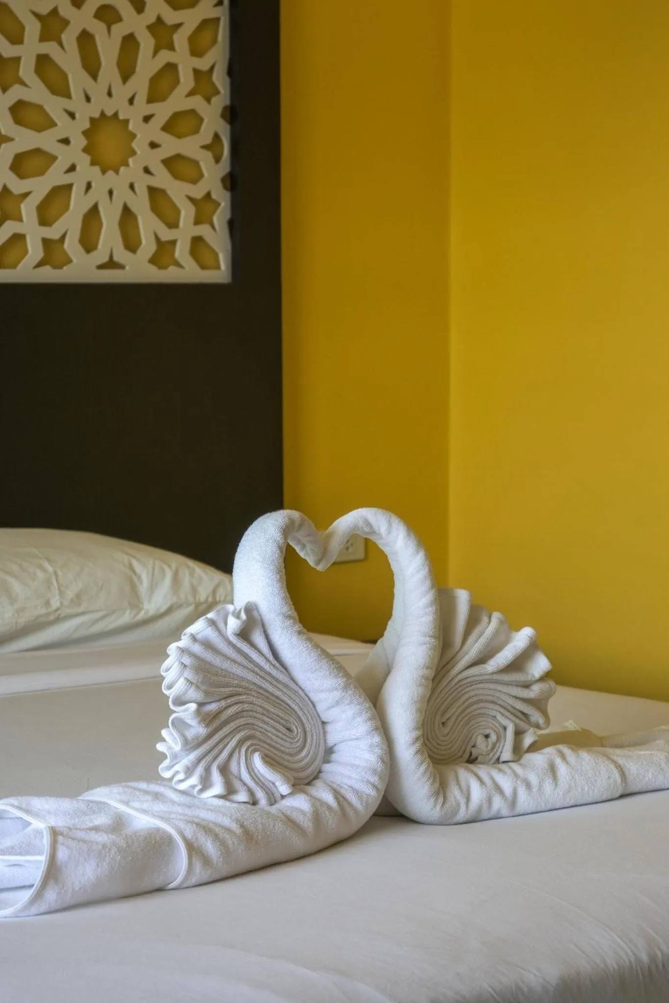 Bed in Anchanlina Hotel - SHA Plus