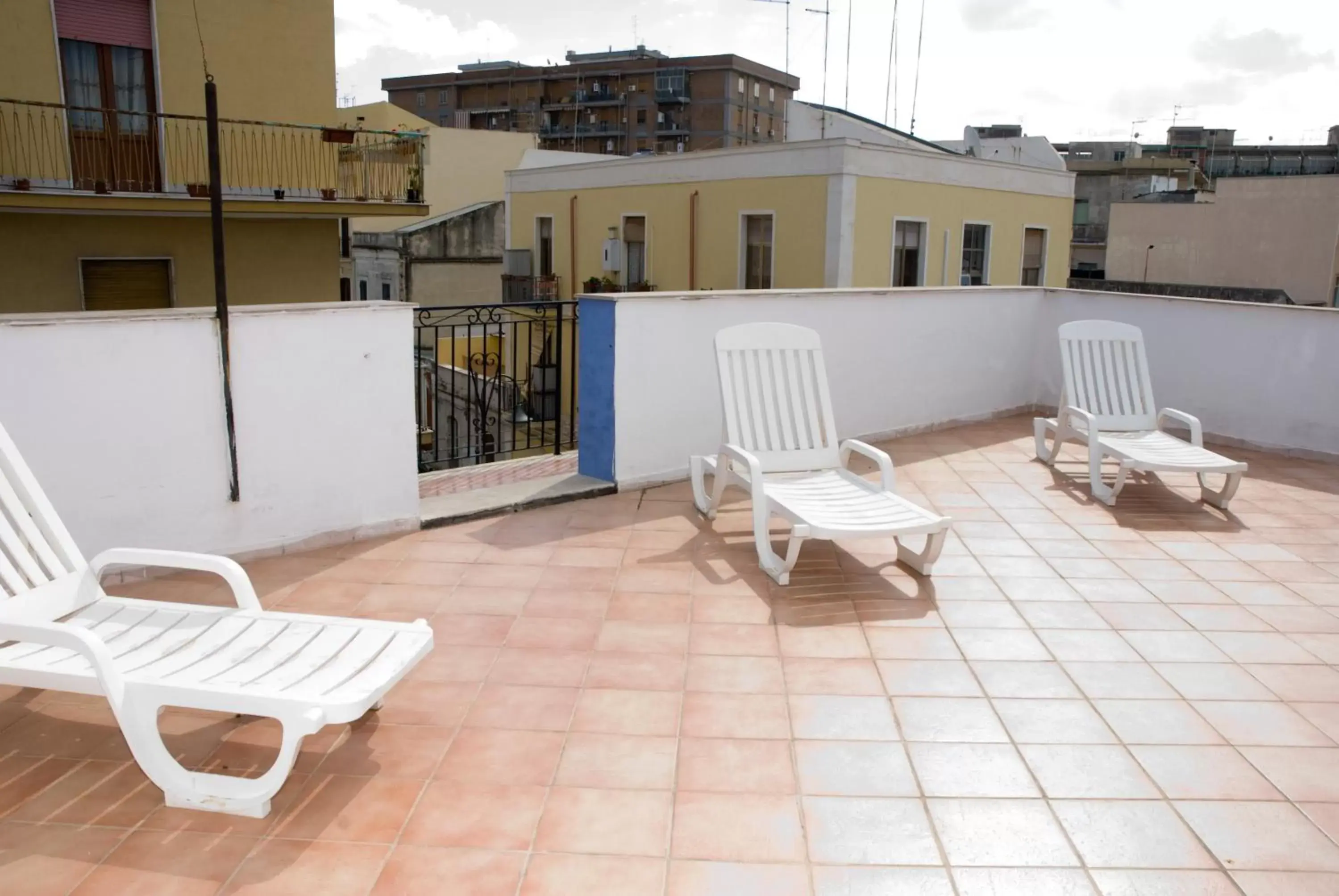 Economy Single Room in Populus Economy Single Room in Populus