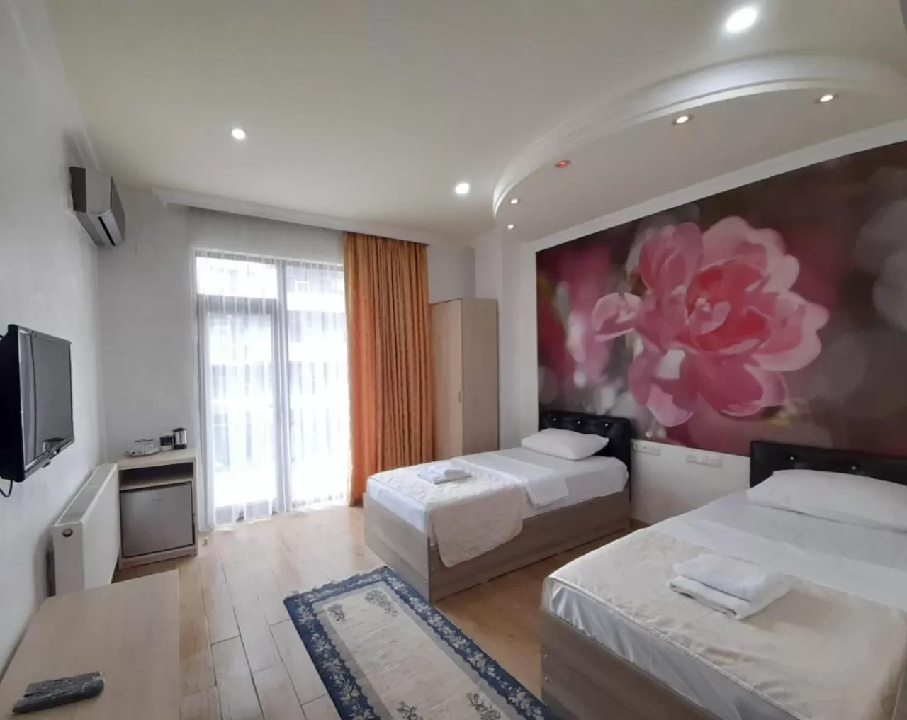 Bed in Hotel Royal Palace