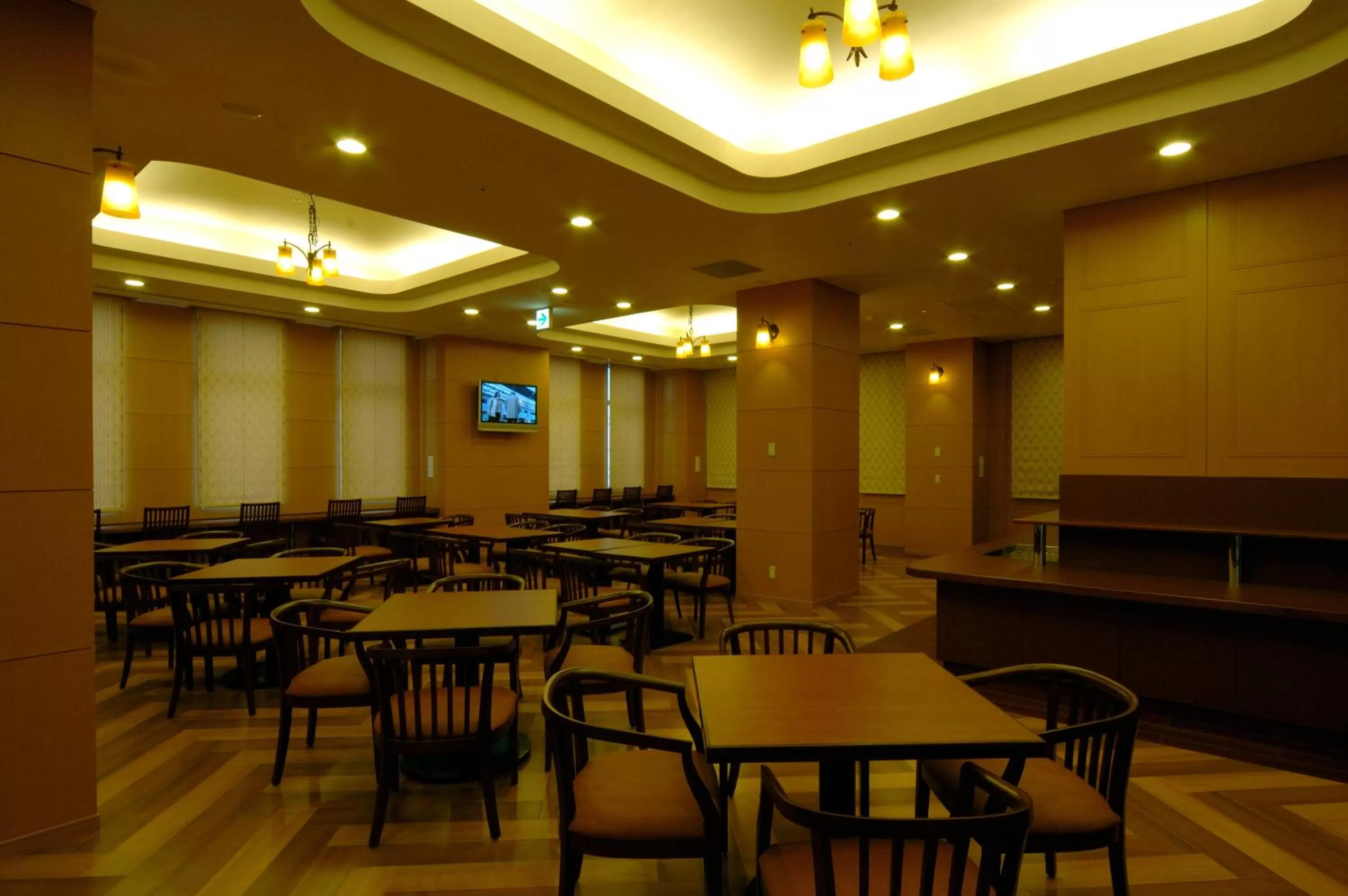 Restaurant/places to eat in Hotel Route-Inn Kushiro Ekimae