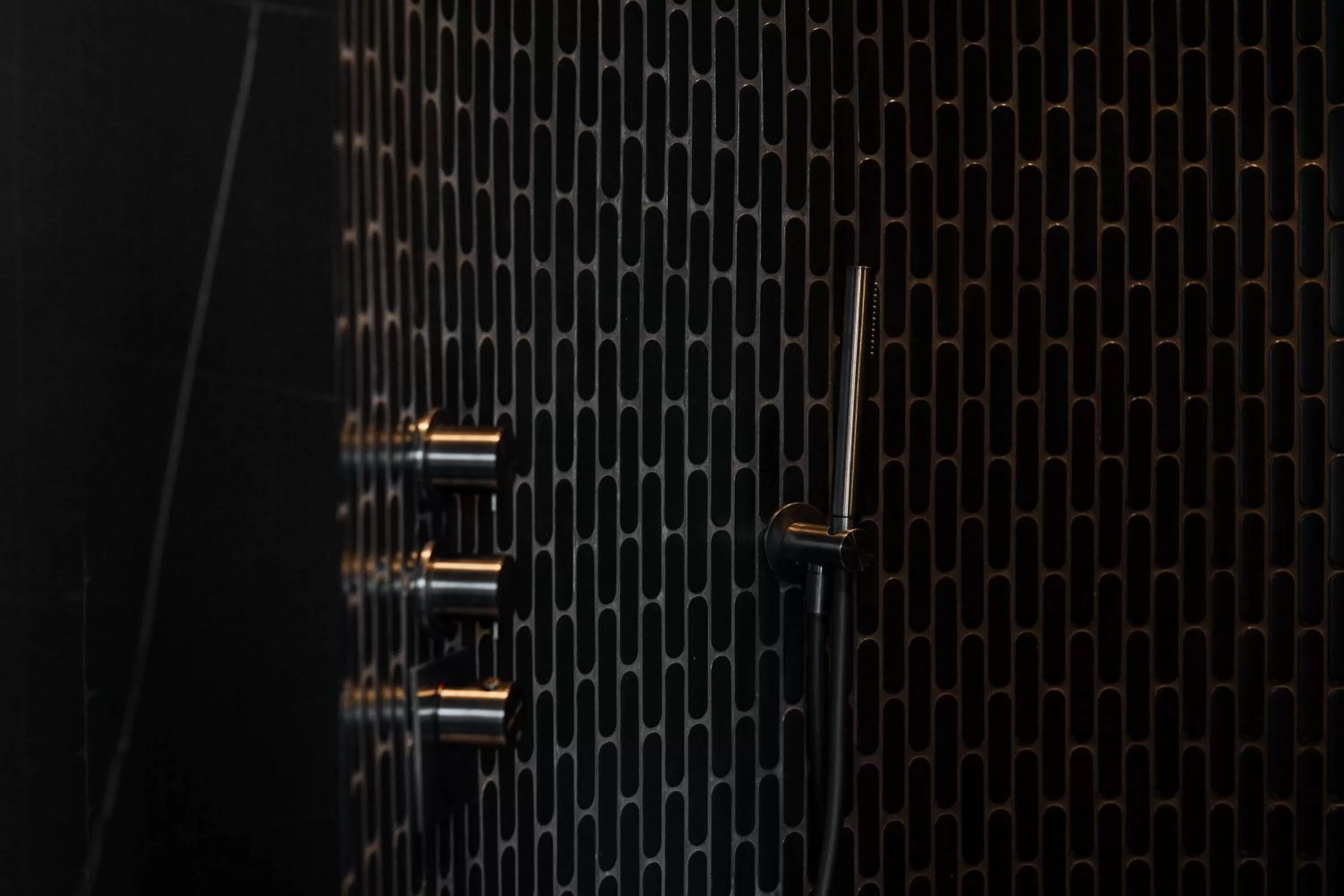 Shower in Cosmopolite Hotel Nieuwpoort-Bad