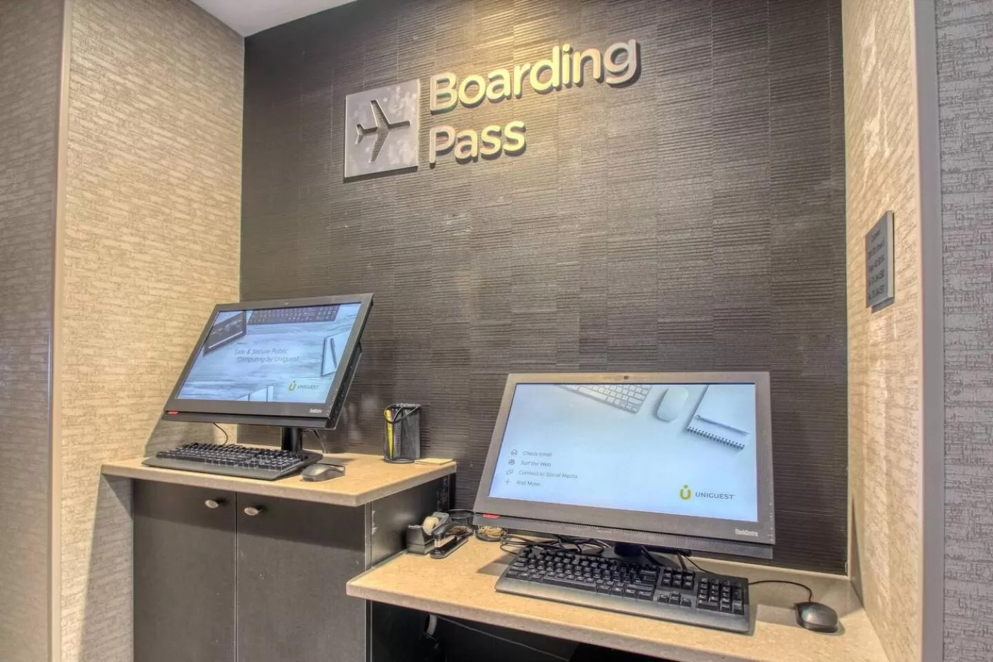 Business facilities in Courtyard by Marriott Fargo