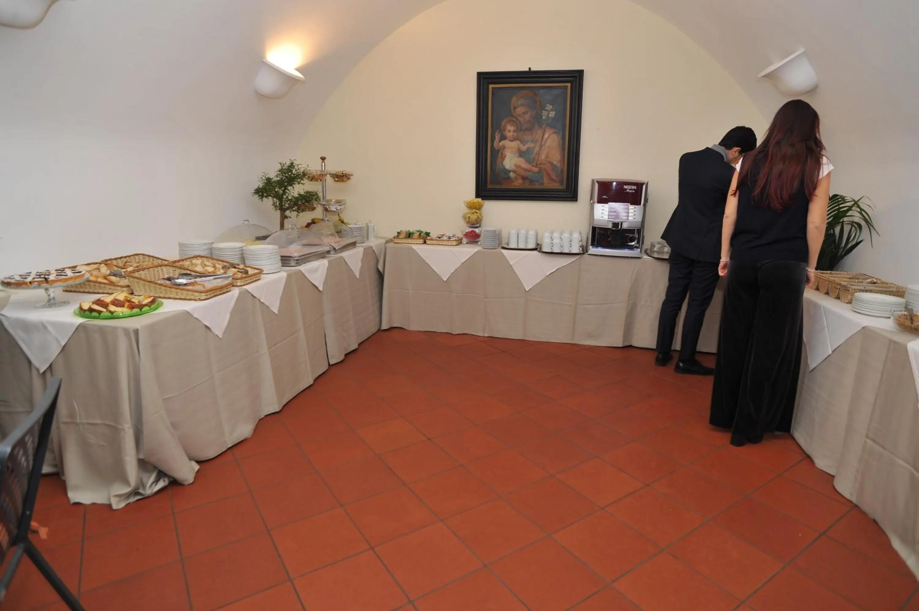 People in Domus Sessoriana