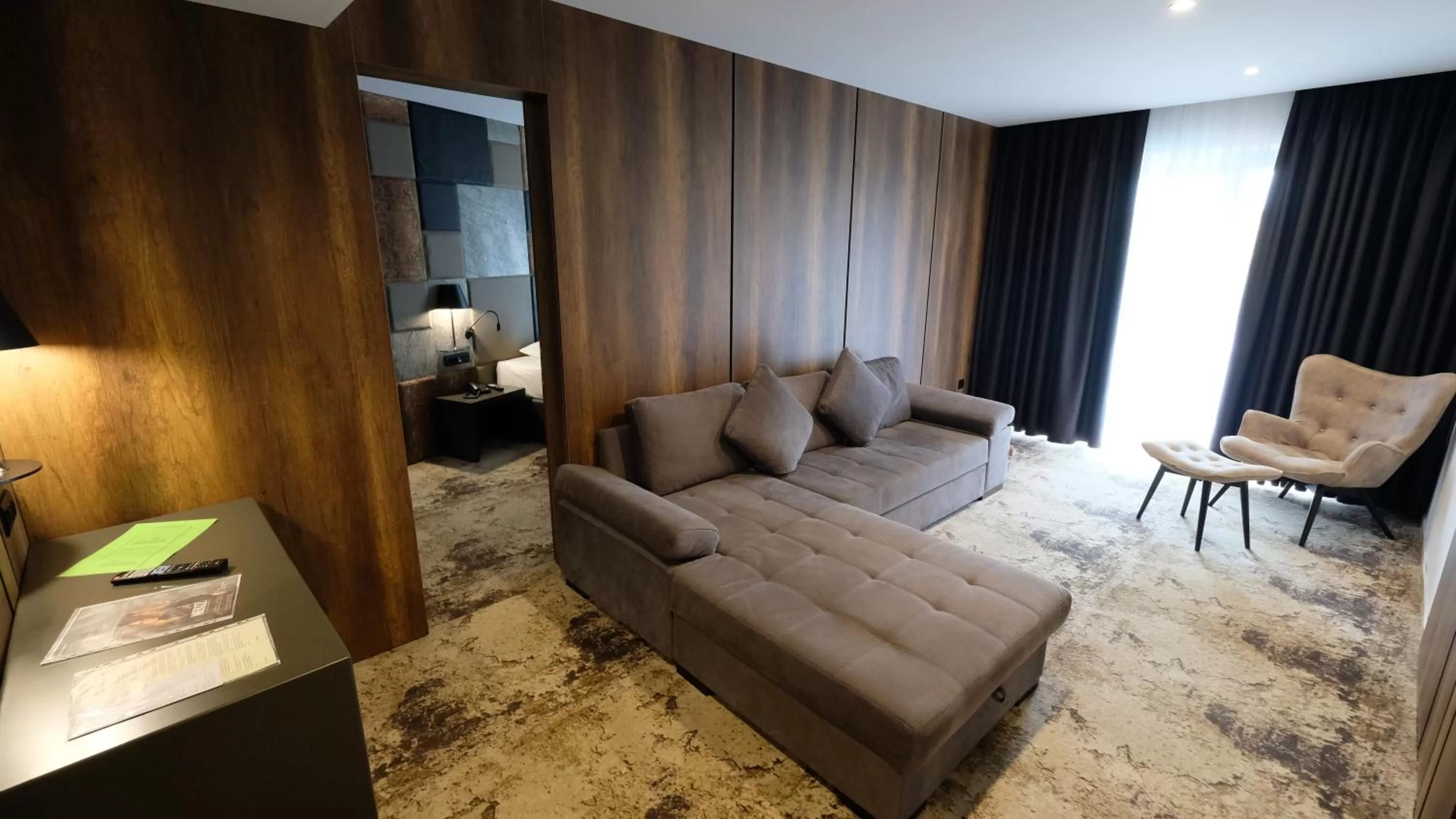 Living room in Hollywood Hotel