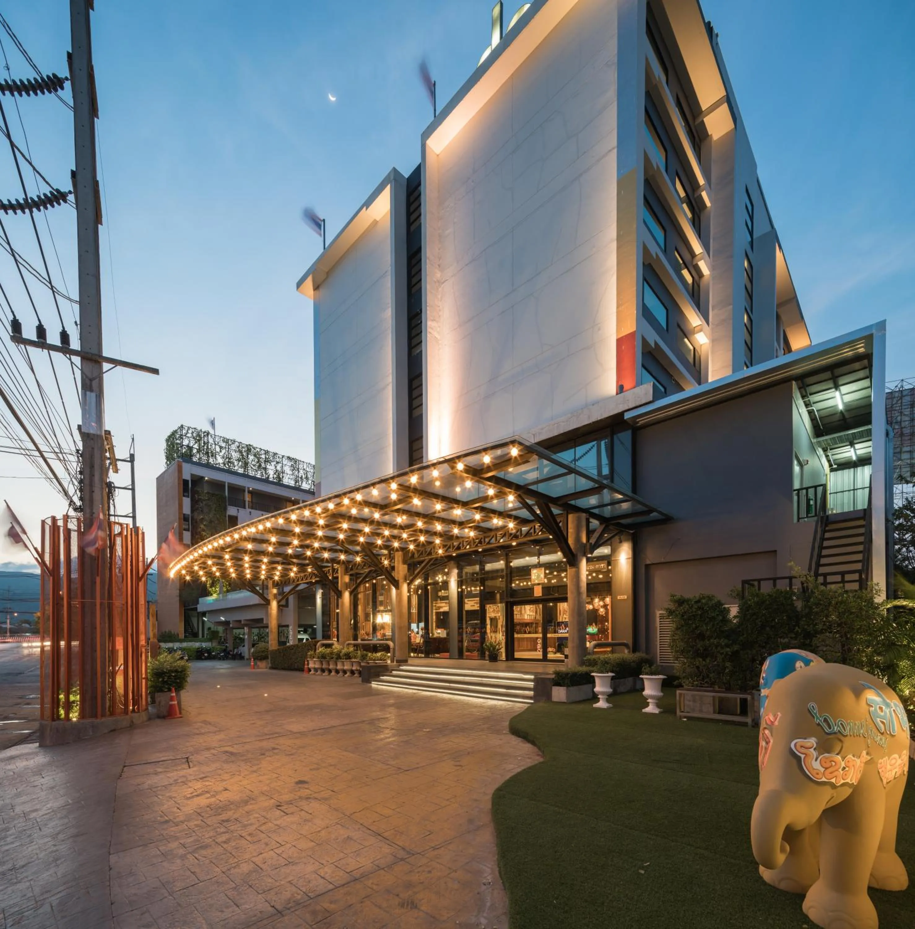 Facade/entrance in DARA Hotel - SHA Plus