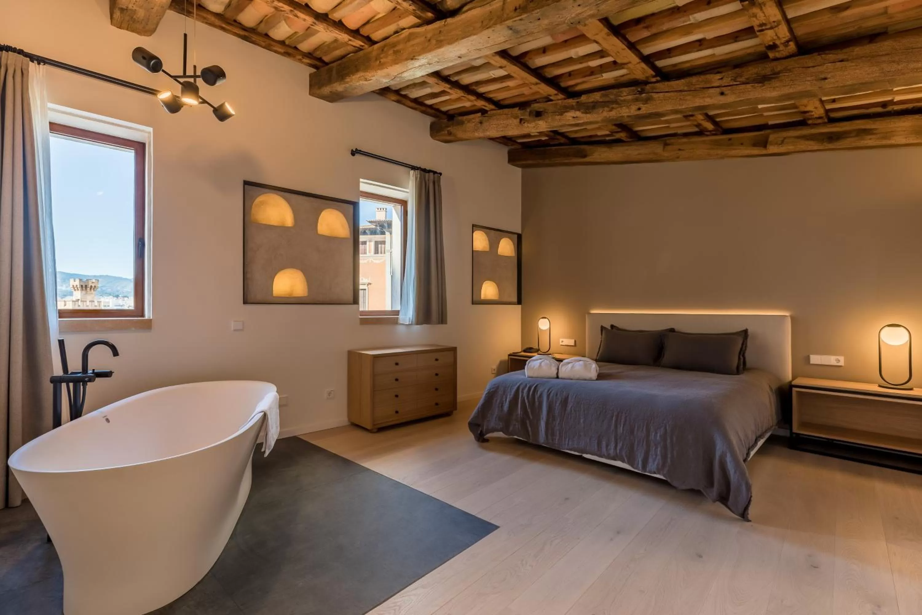 Suite with Spa Bath in Hotel Can Cirera