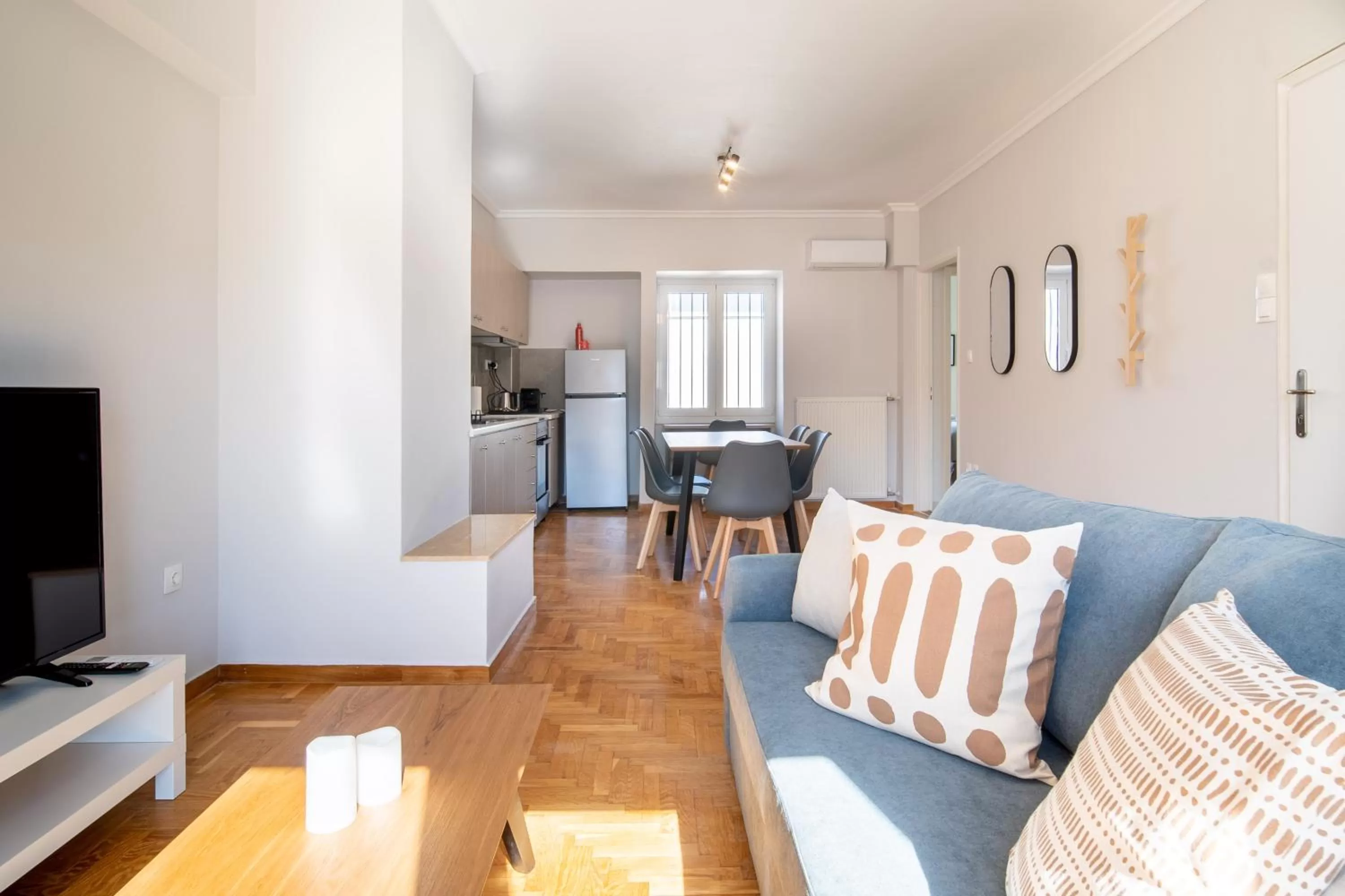 TV and multimedia in Aris123 by Smart Cozy Suites - Apartments in the heart of Athens - 5 minutes from metro - Available 24hr