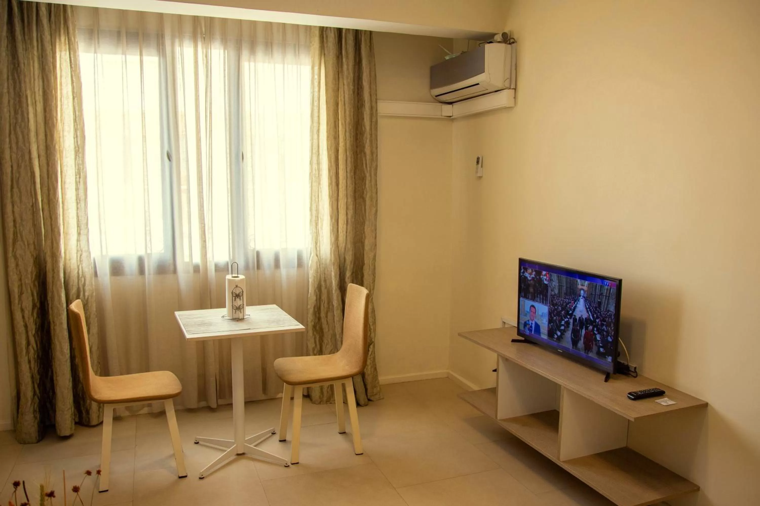 TV and multimedia in Hotel La Villette