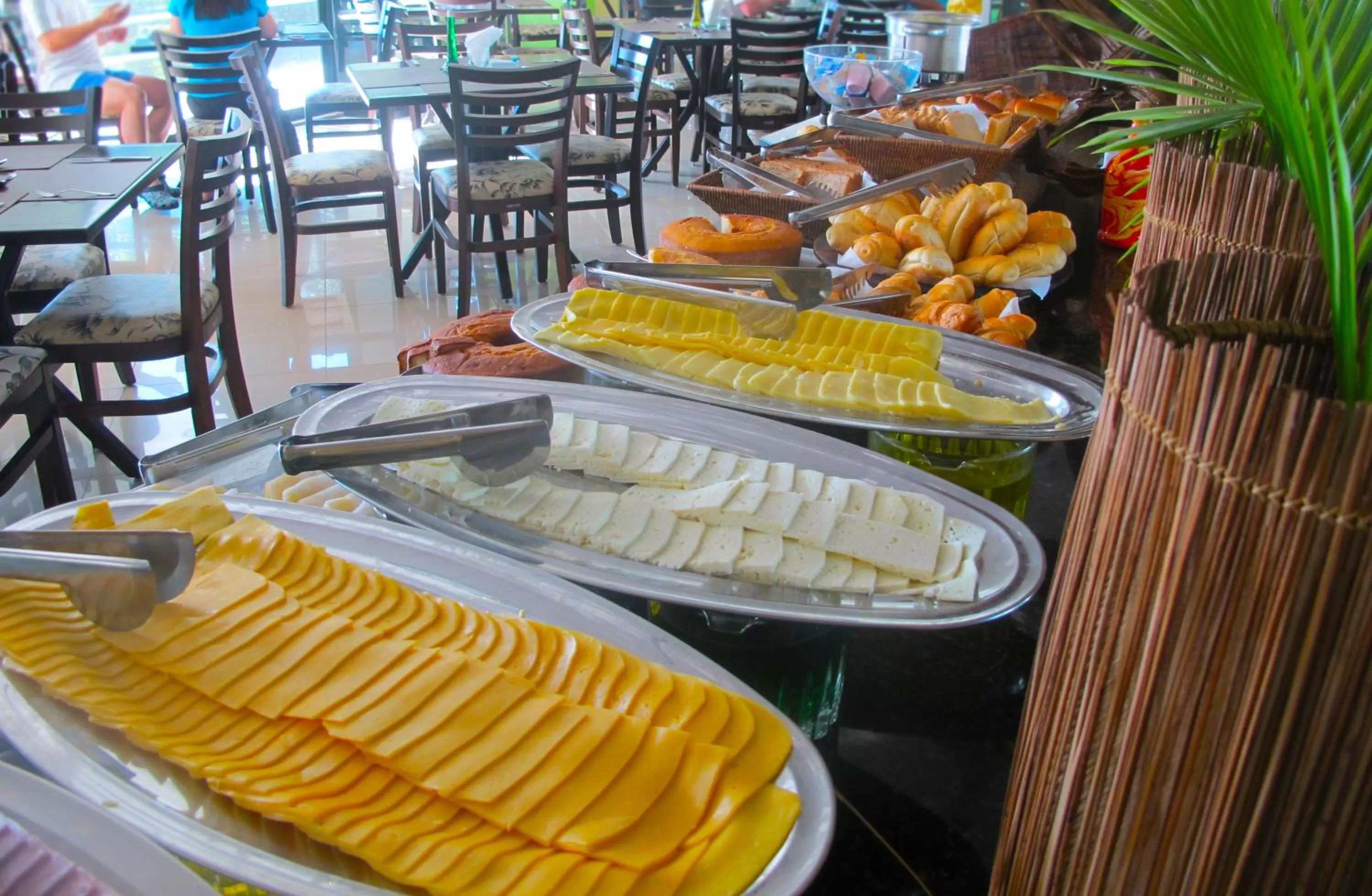 Food in Uiara Amazon Resort