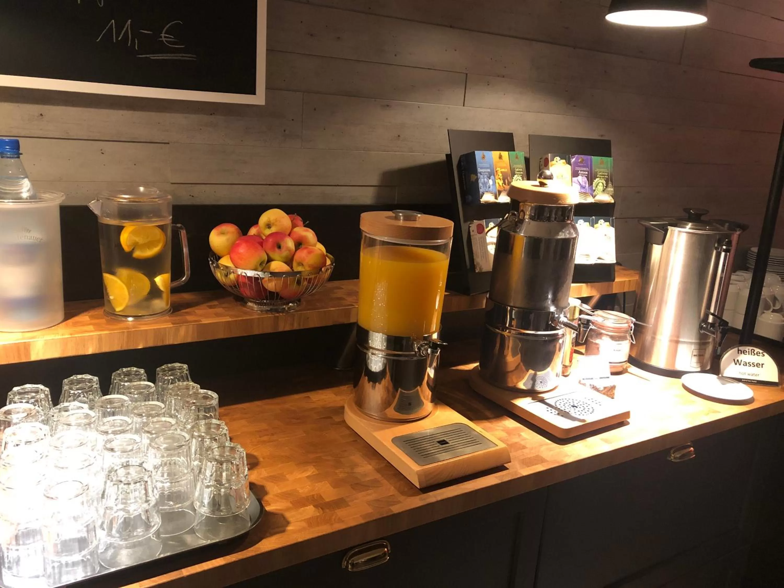 Breakfast in astral'Inn Leipzig Hotel & Restaurant