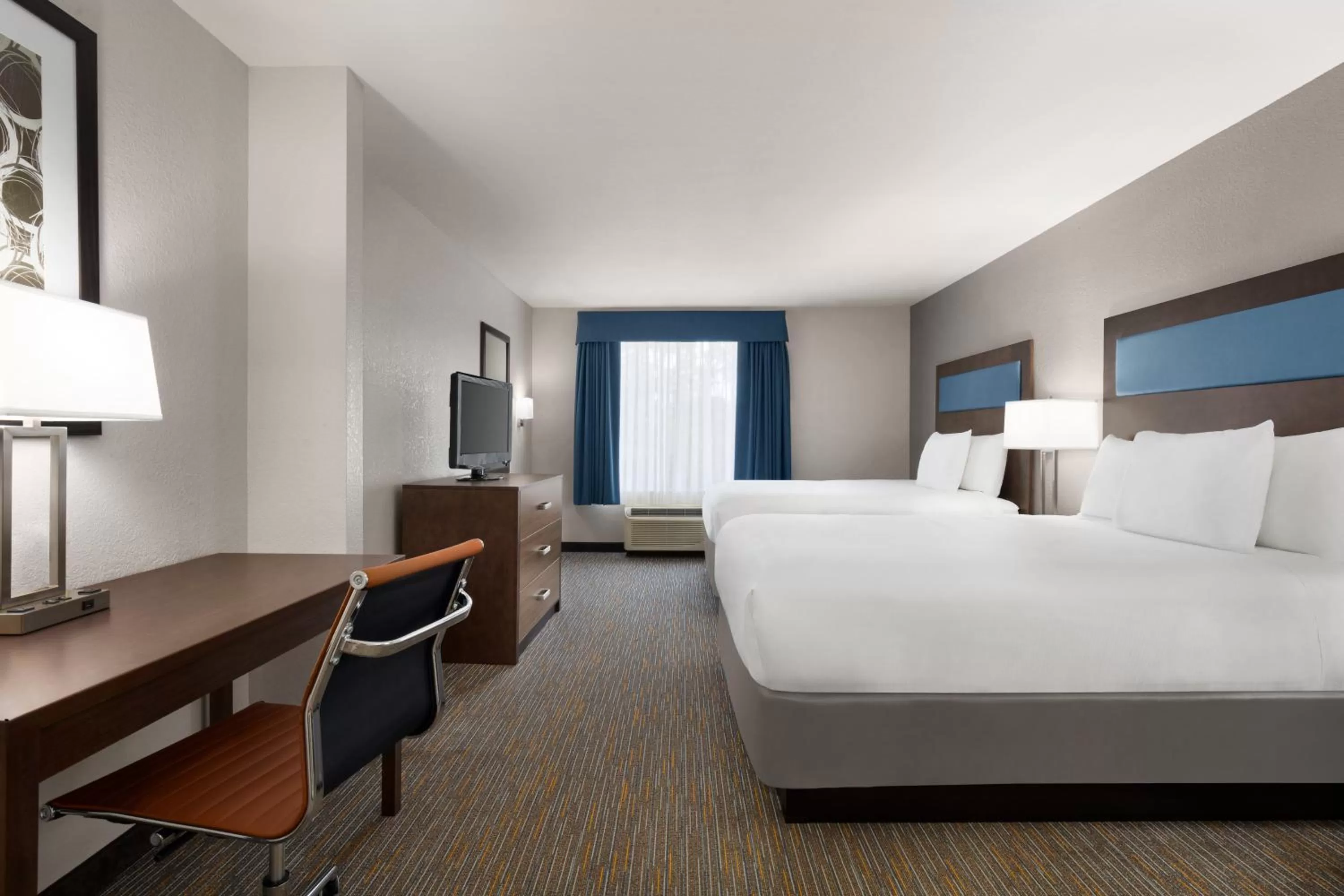 Bed in Wingate By Wyndham Southport