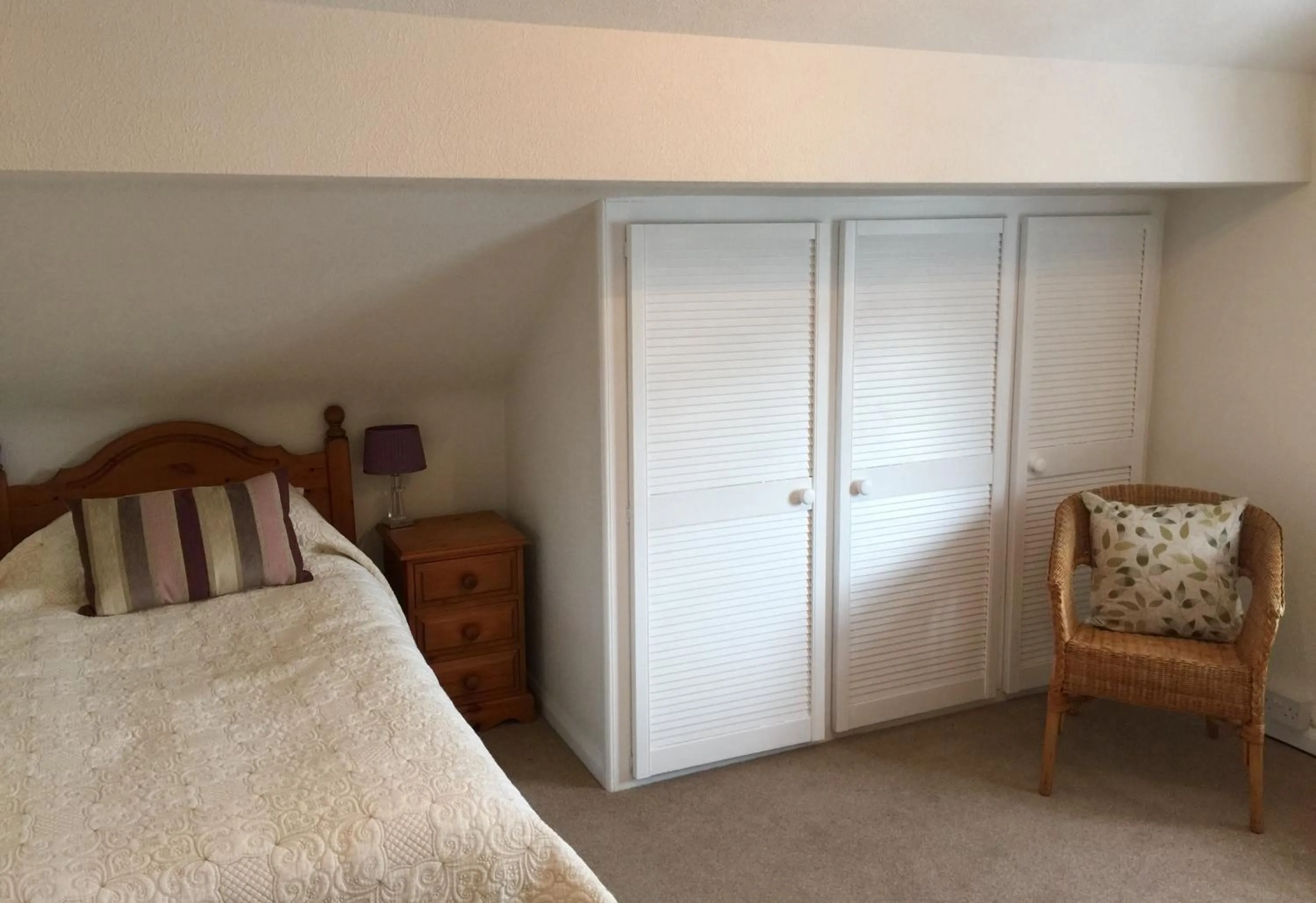 Bed in Meadowcroft Guest House