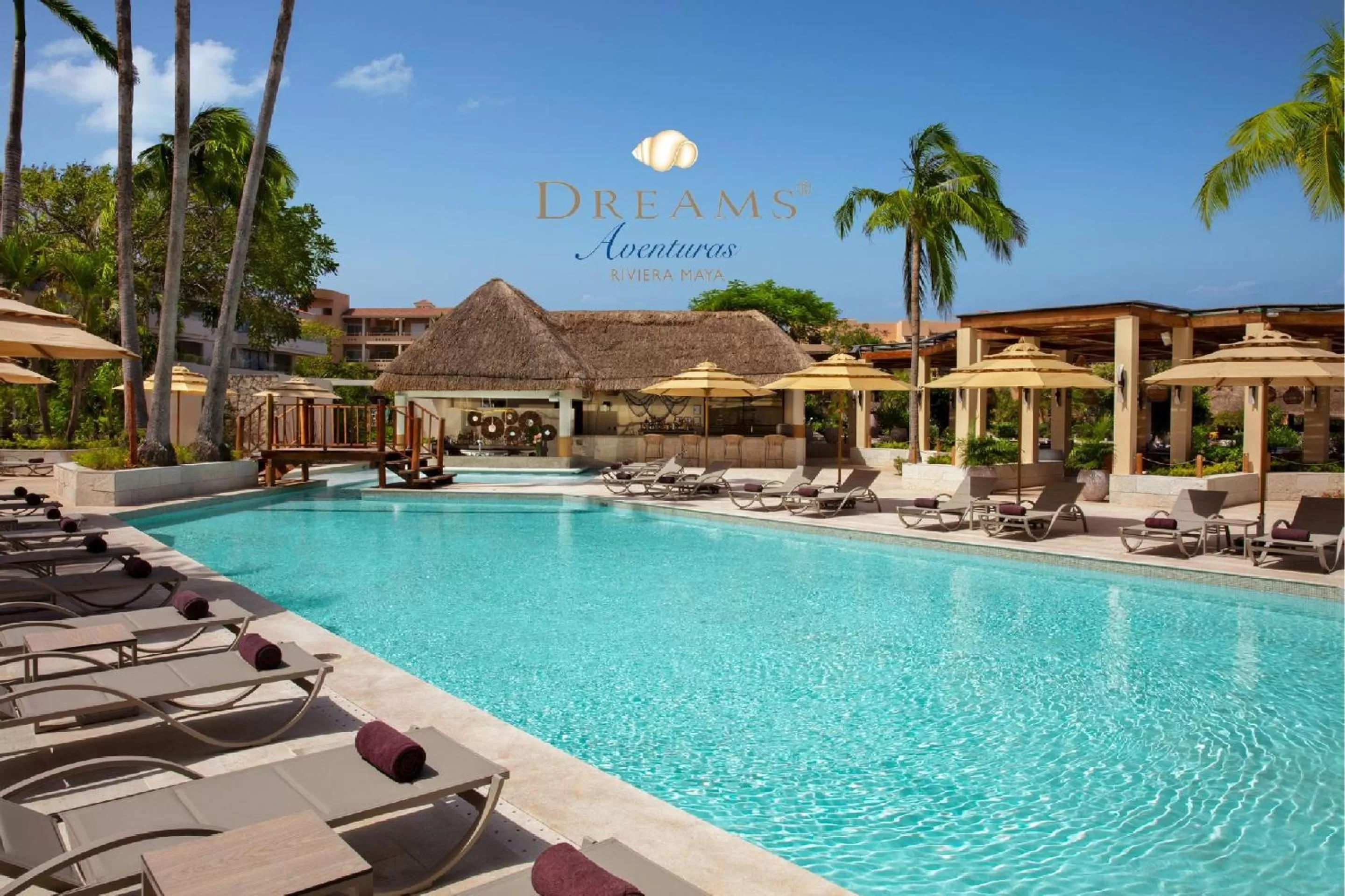 Swimming pool in Dreams Aventuras Riviera Maya - All Inclusive