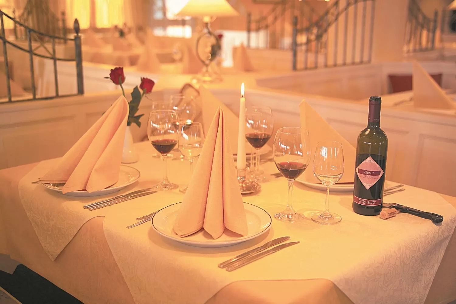 Restaurant/places to eat in Hotel Seeblick & Ferienwohnung